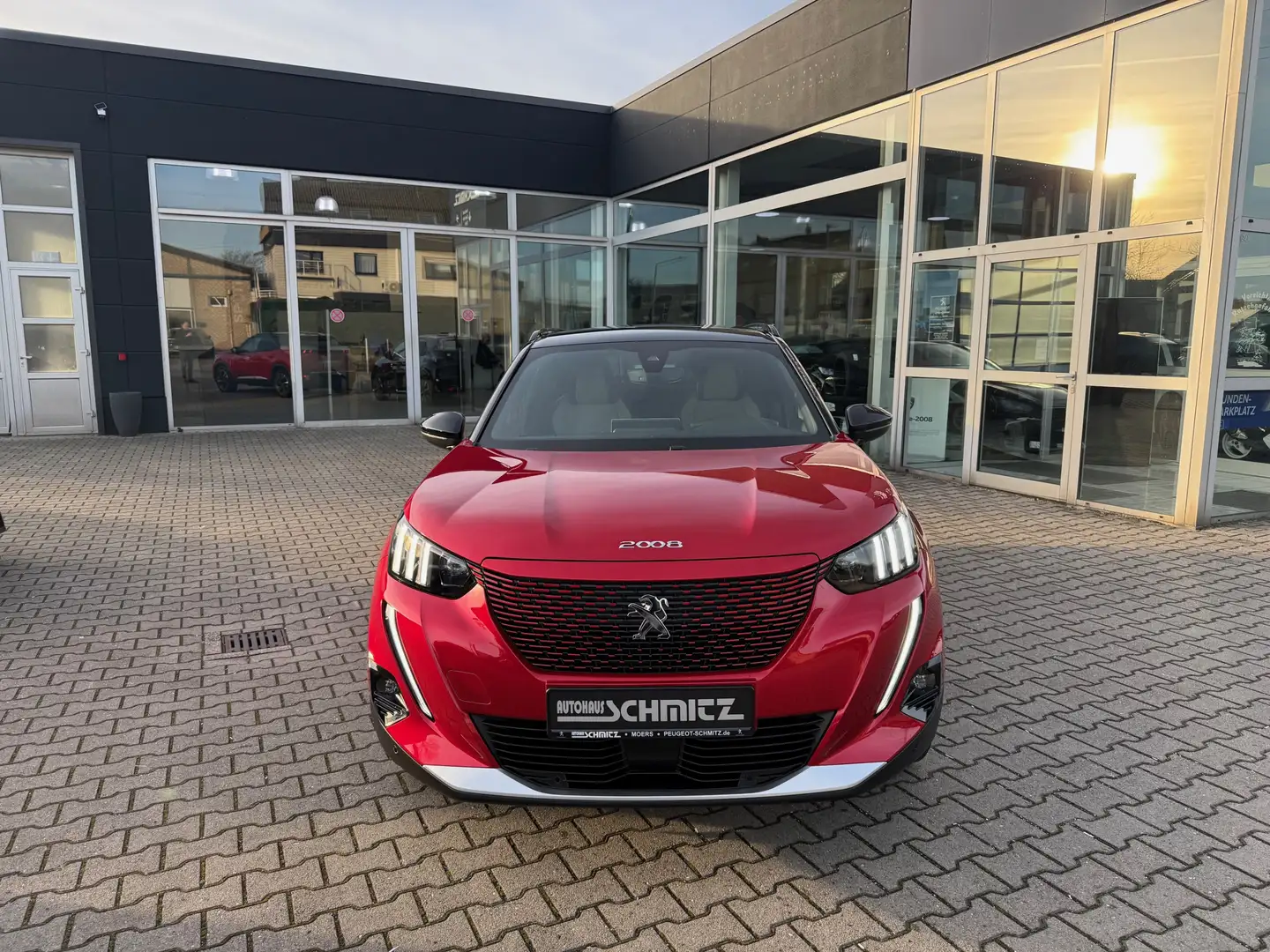 Peugeot 2008 e- GT Full-LED. Rückfahrkamera, ACC, Sitzheizung, - 2