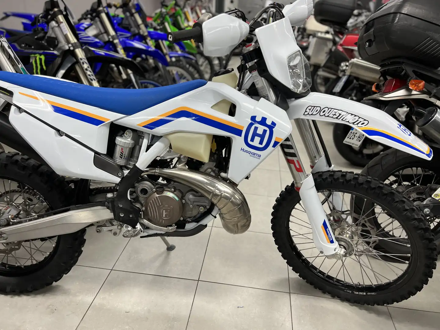 Husqvarna Wit - 1