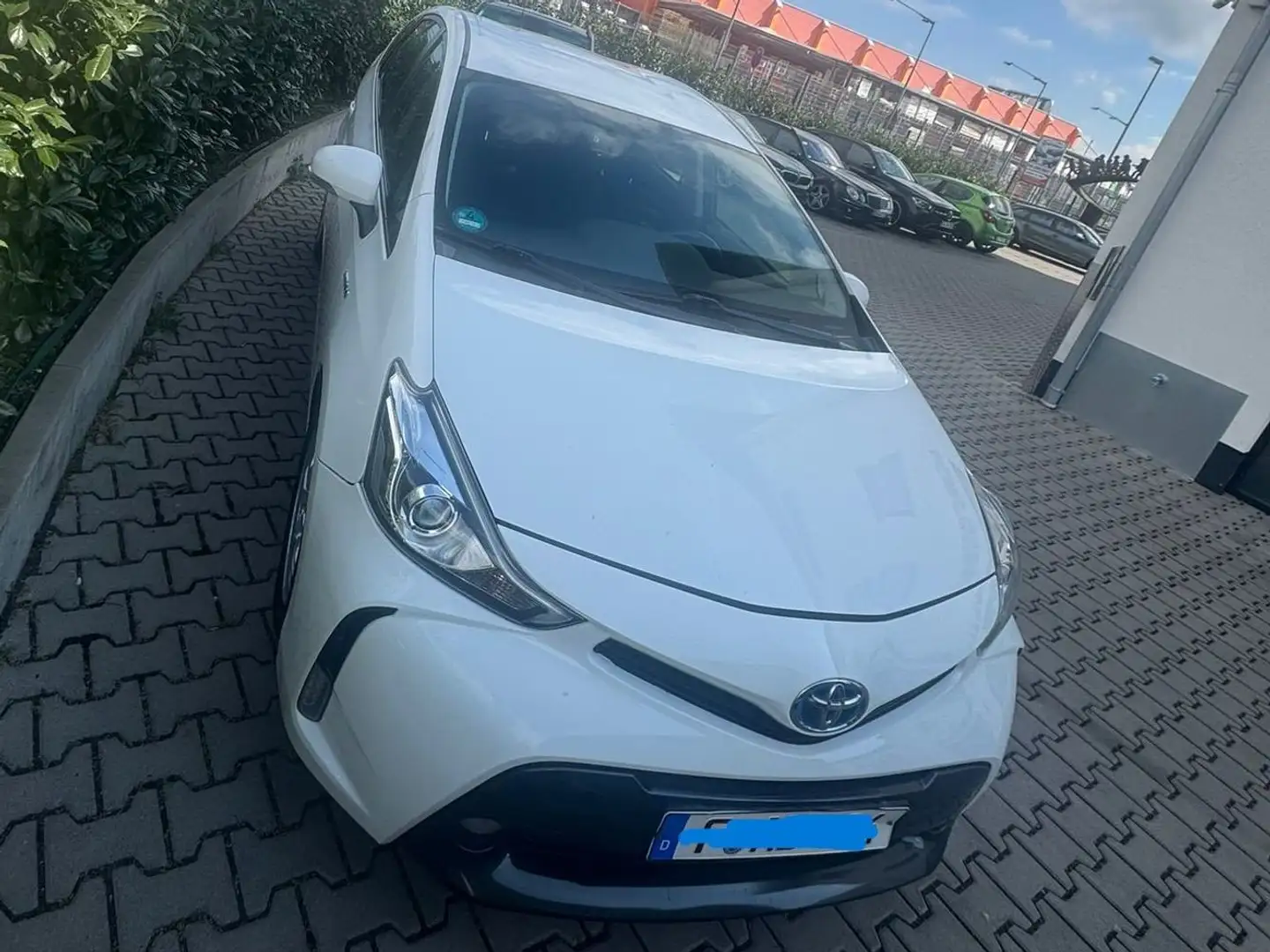 Toyota Prius Prius+ Prius+ (Hybrid) Comfort White - 1