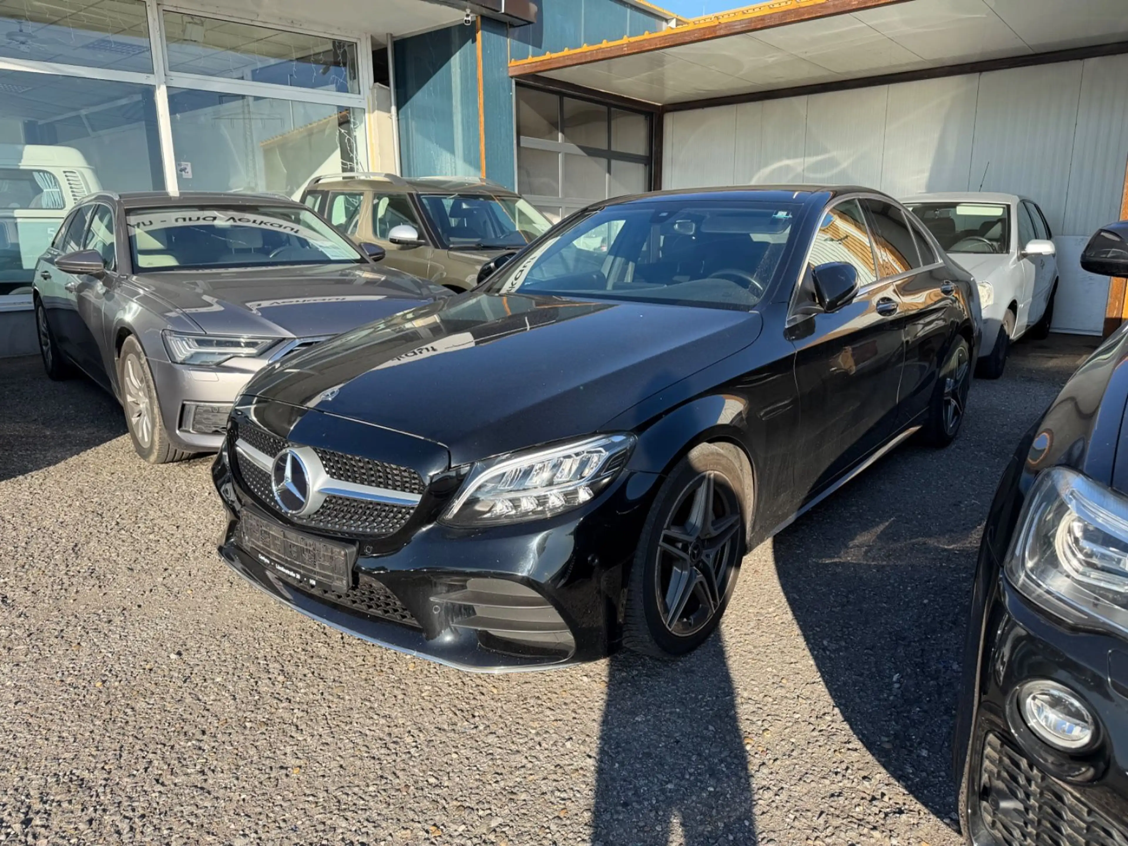 Mercedes-Benz C 200 Limo AMG Pano Navi LED High 360 Kamera 1.H