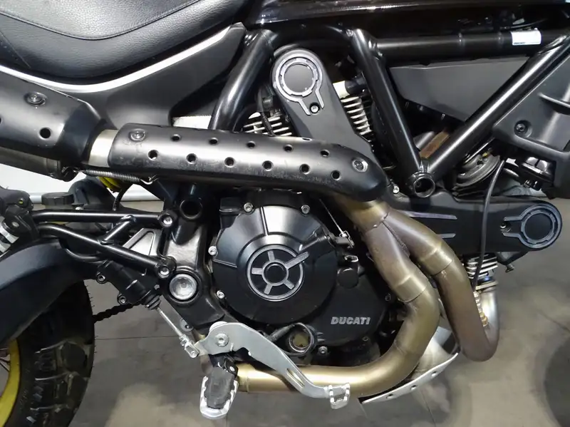 Ducati Scrambler - foto 8