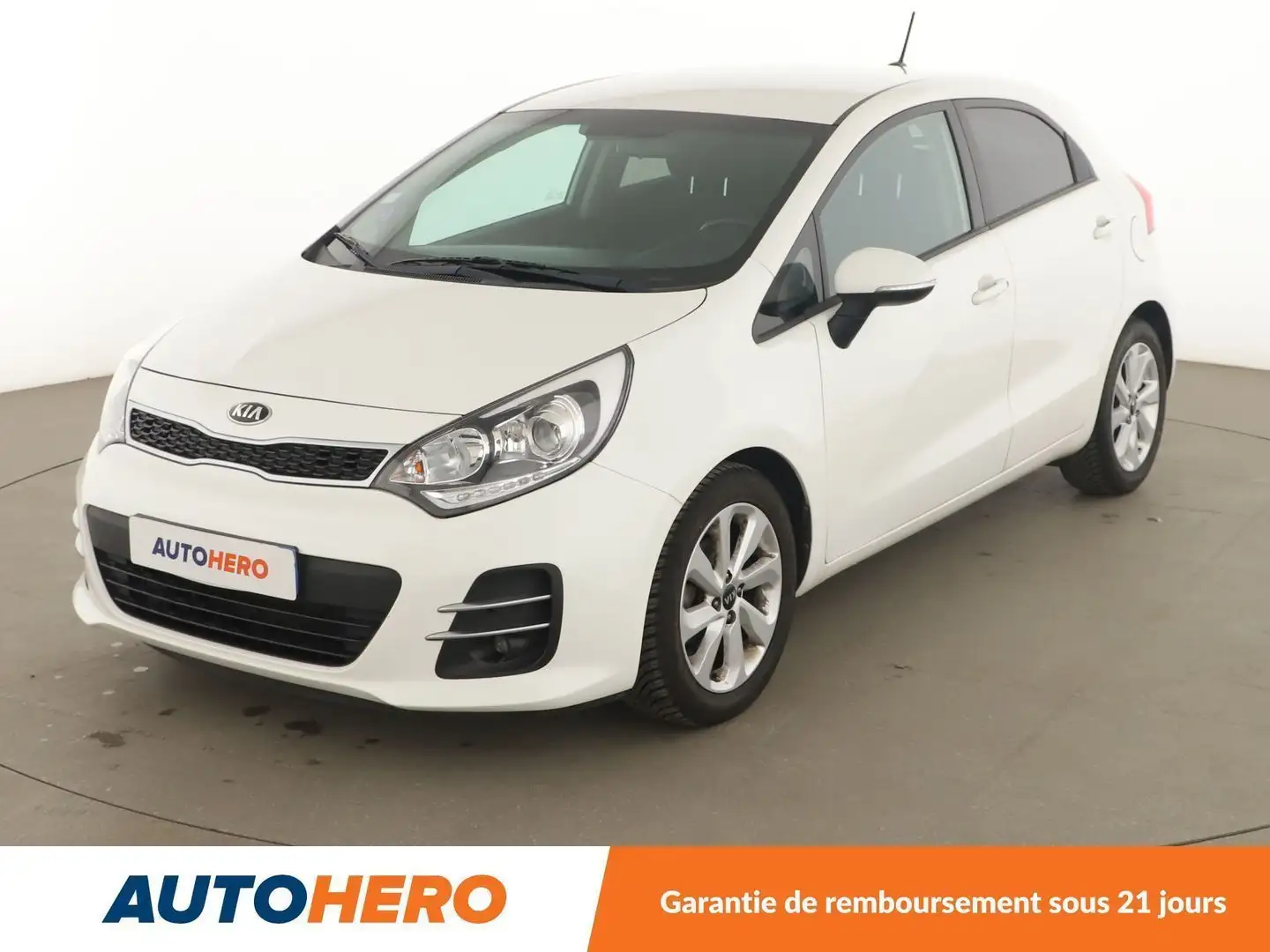 Kia Rio 1.2 ISG UEFA Euro 2016 Blanc - 1