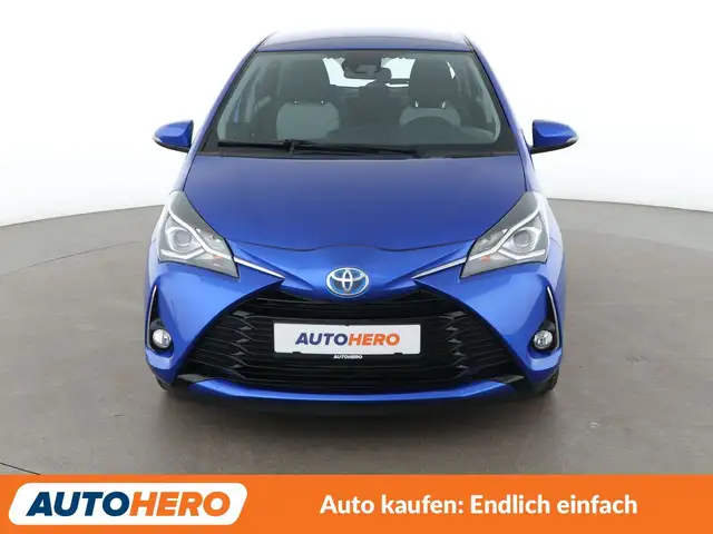 Toyota Yaris view 9