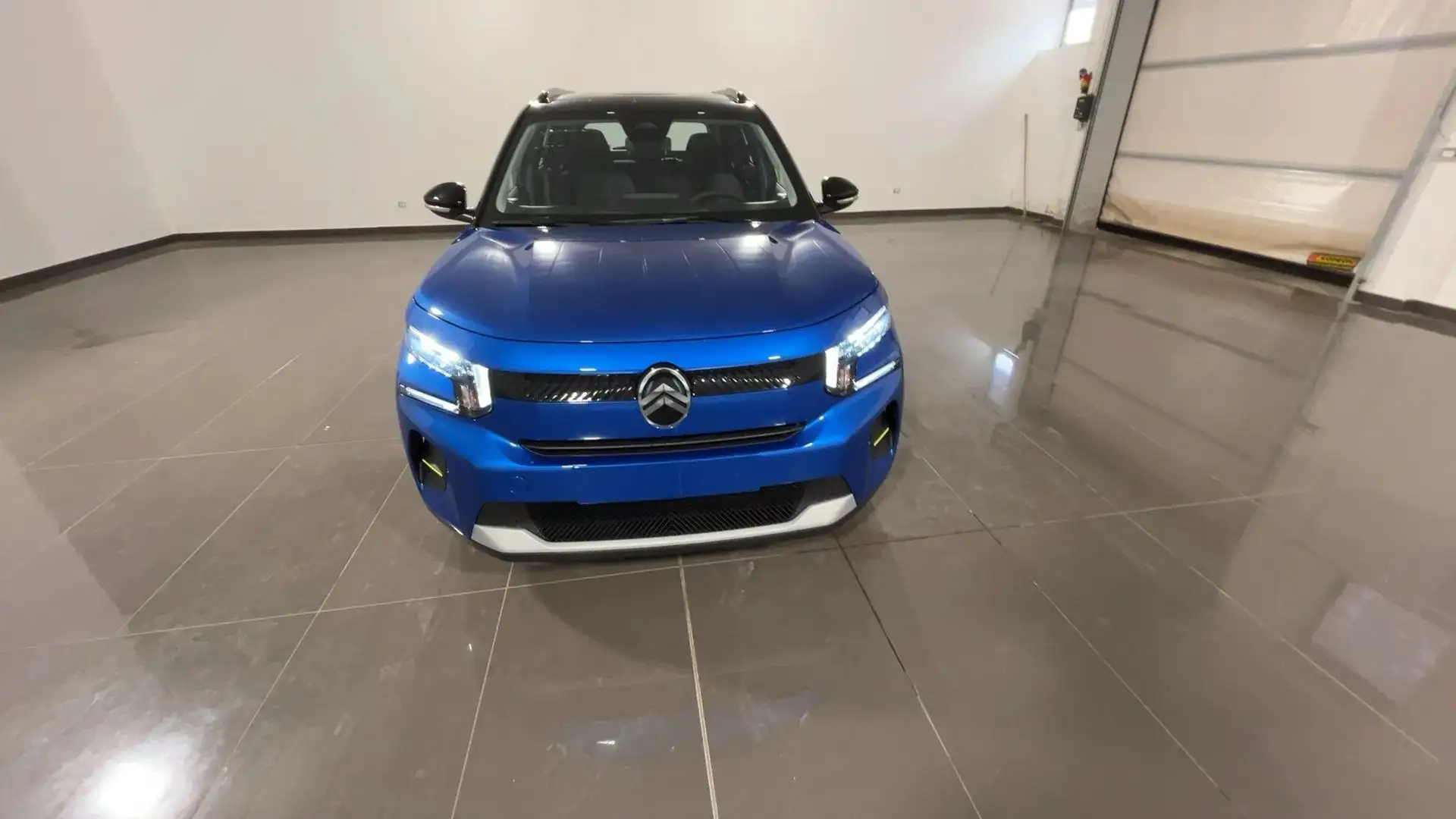 Citroen C3 C3 1.2 puretech turbo Plus 100cv s&s Nero - 2