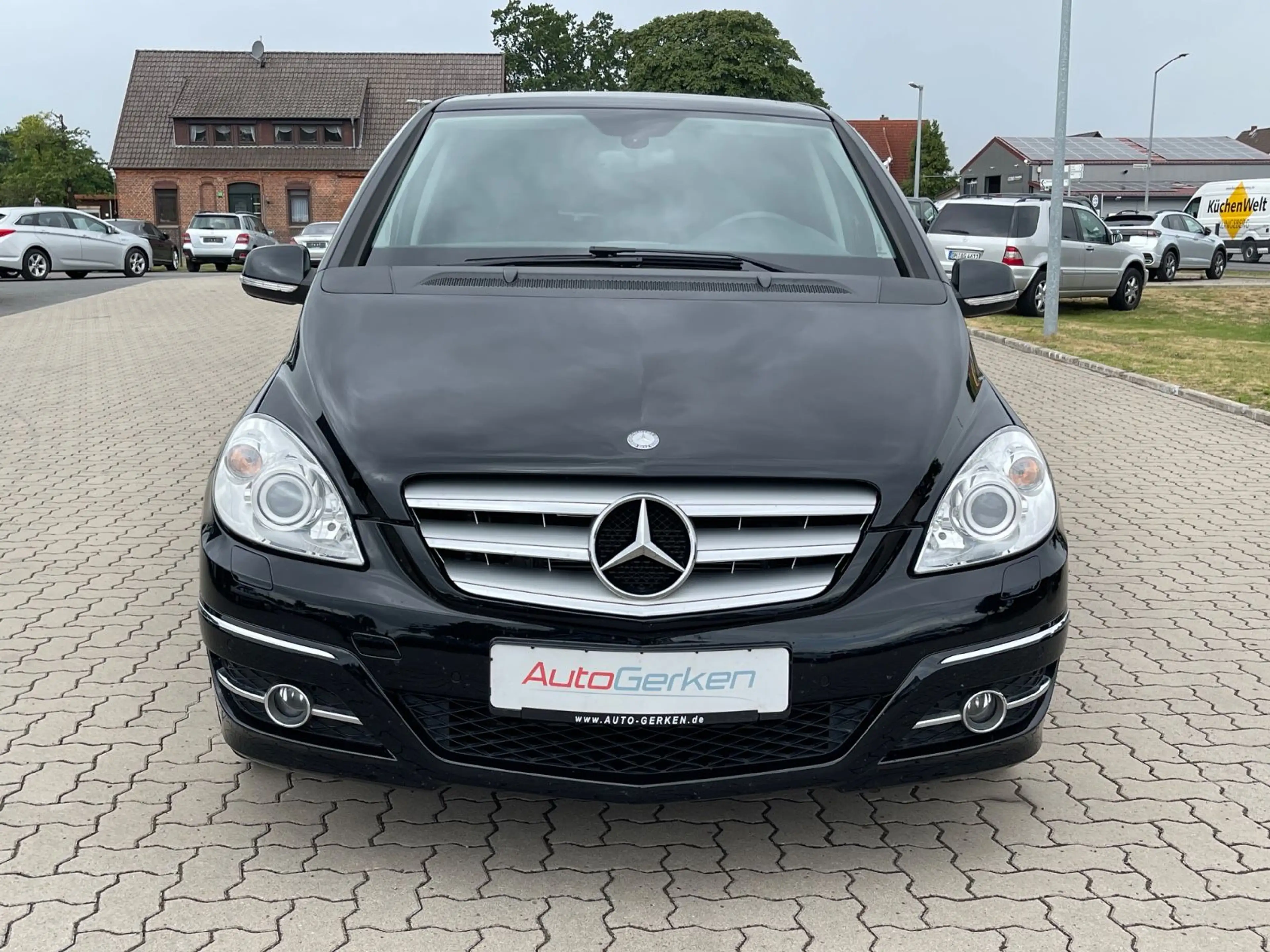 Mercedes-Benz B 200 Automatik Sport-Paket Leder BI-Xenon — photo 3