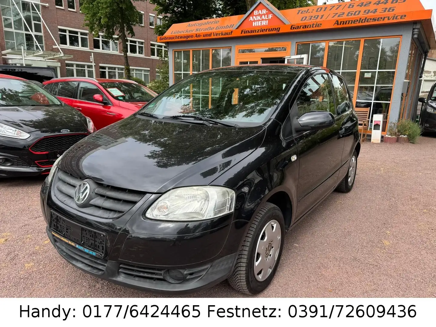 Volkswagen Fox 1.2 2.HAND/SERVO/el.FH/ZV mit FB/ALLWETTER Grau - 1