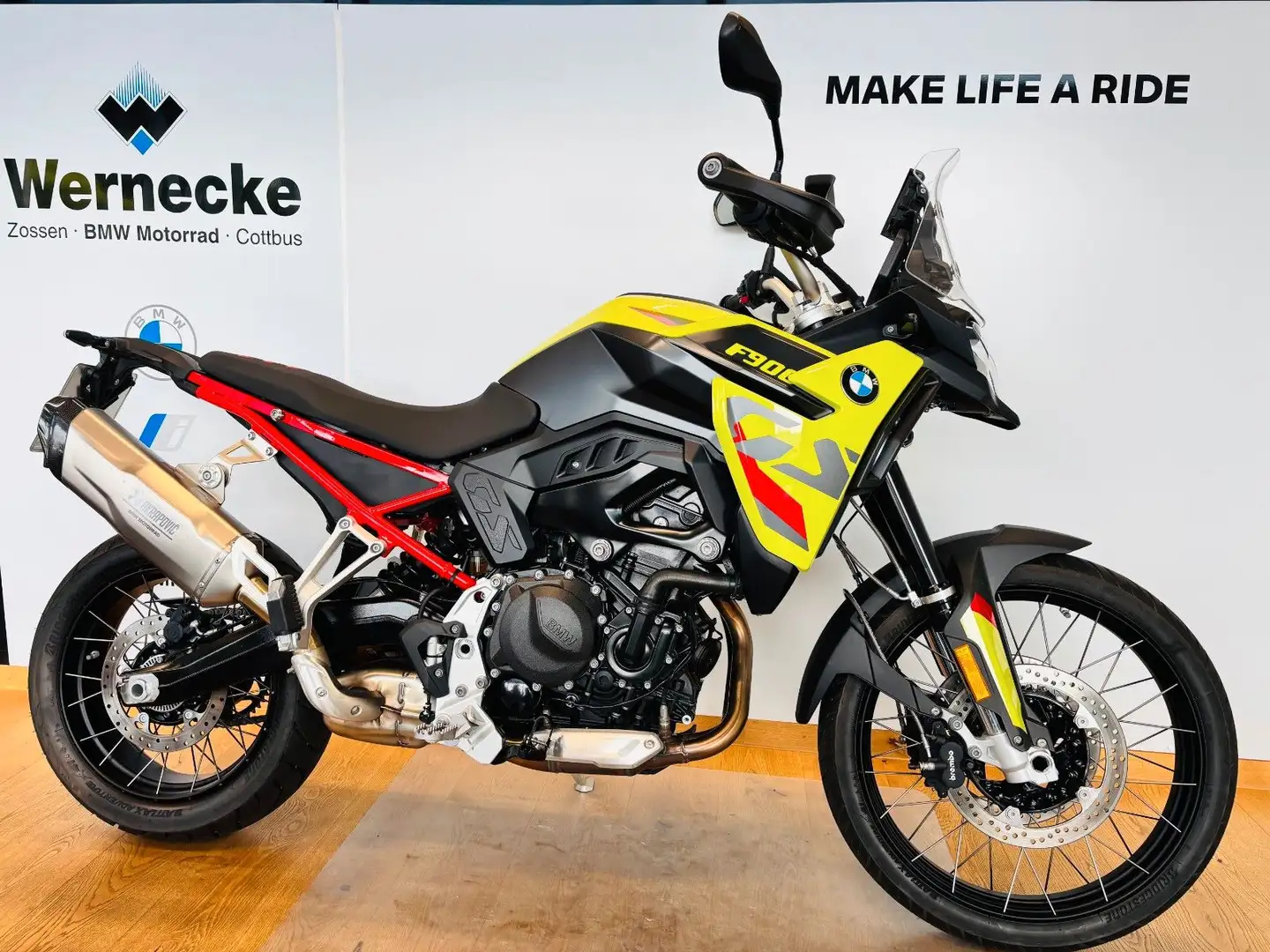 BMW F 900 GS Geel - 1