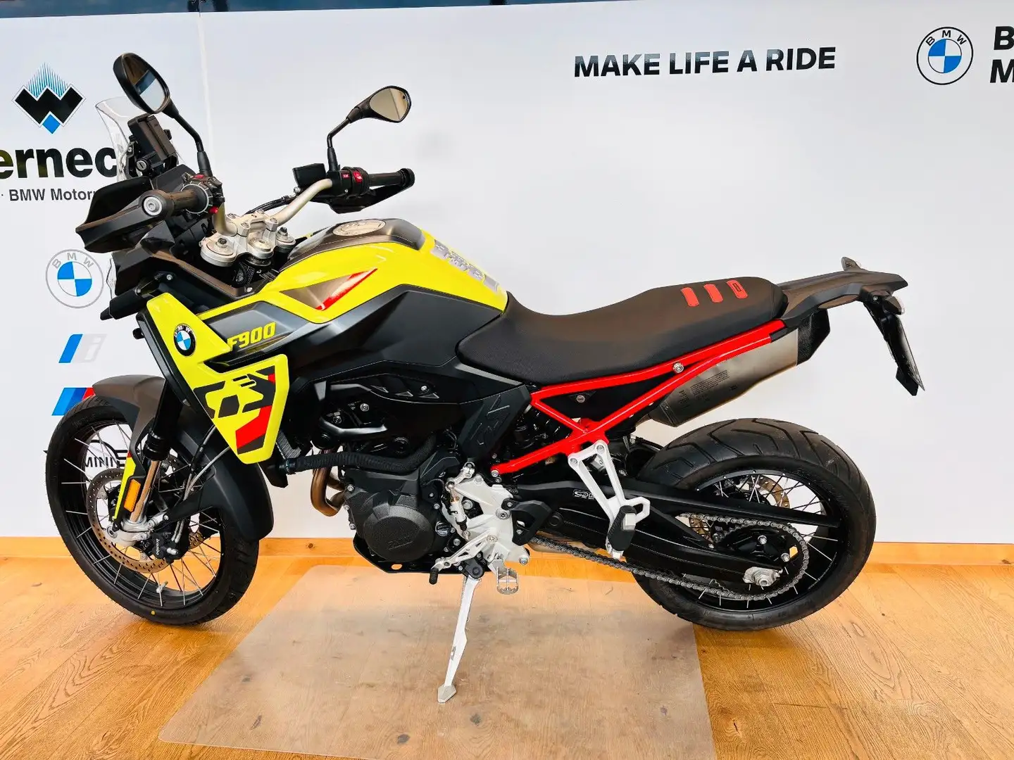BMW F 900 GS Geel - 2