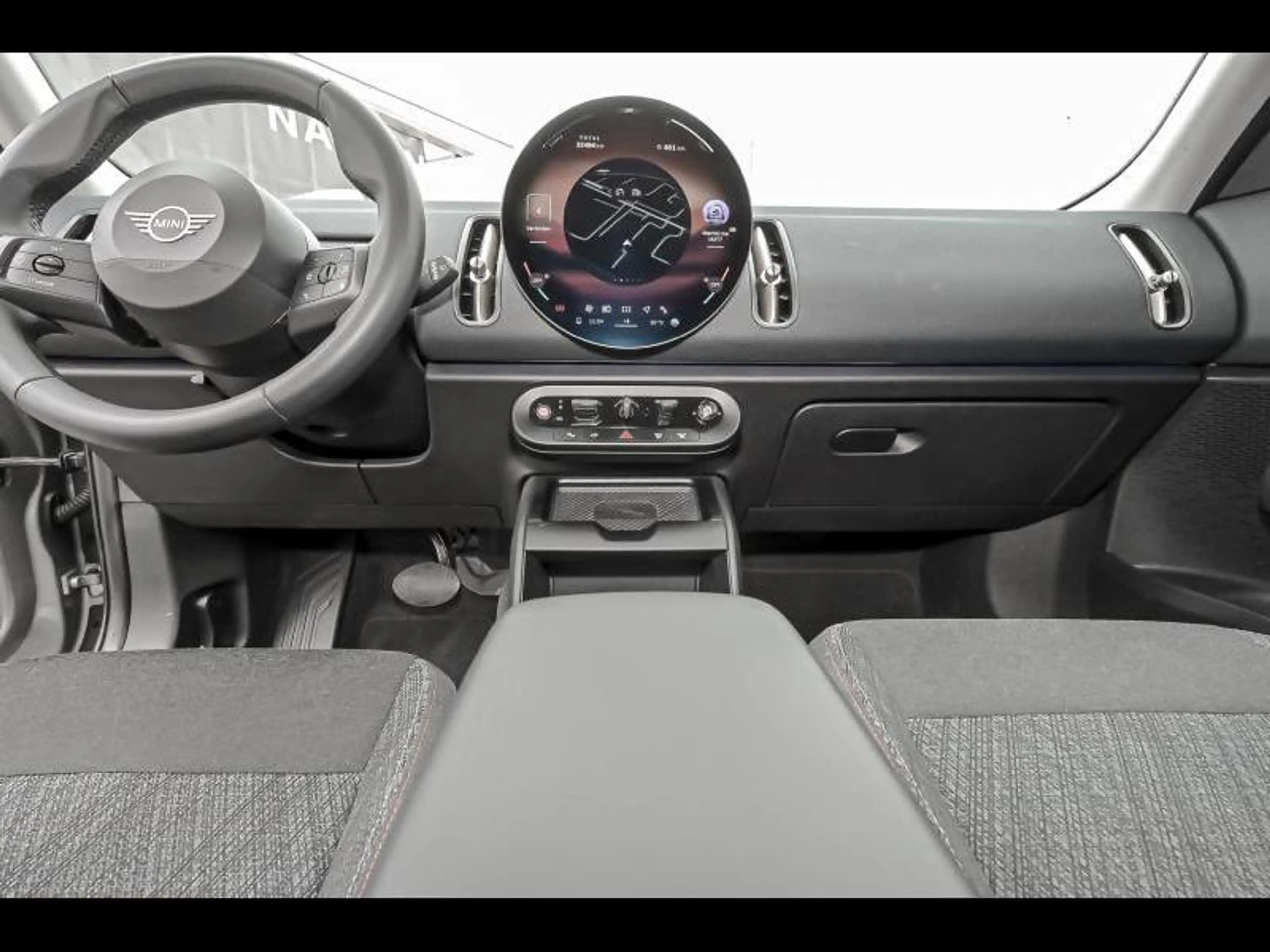 MINI Countryman C — photo 7