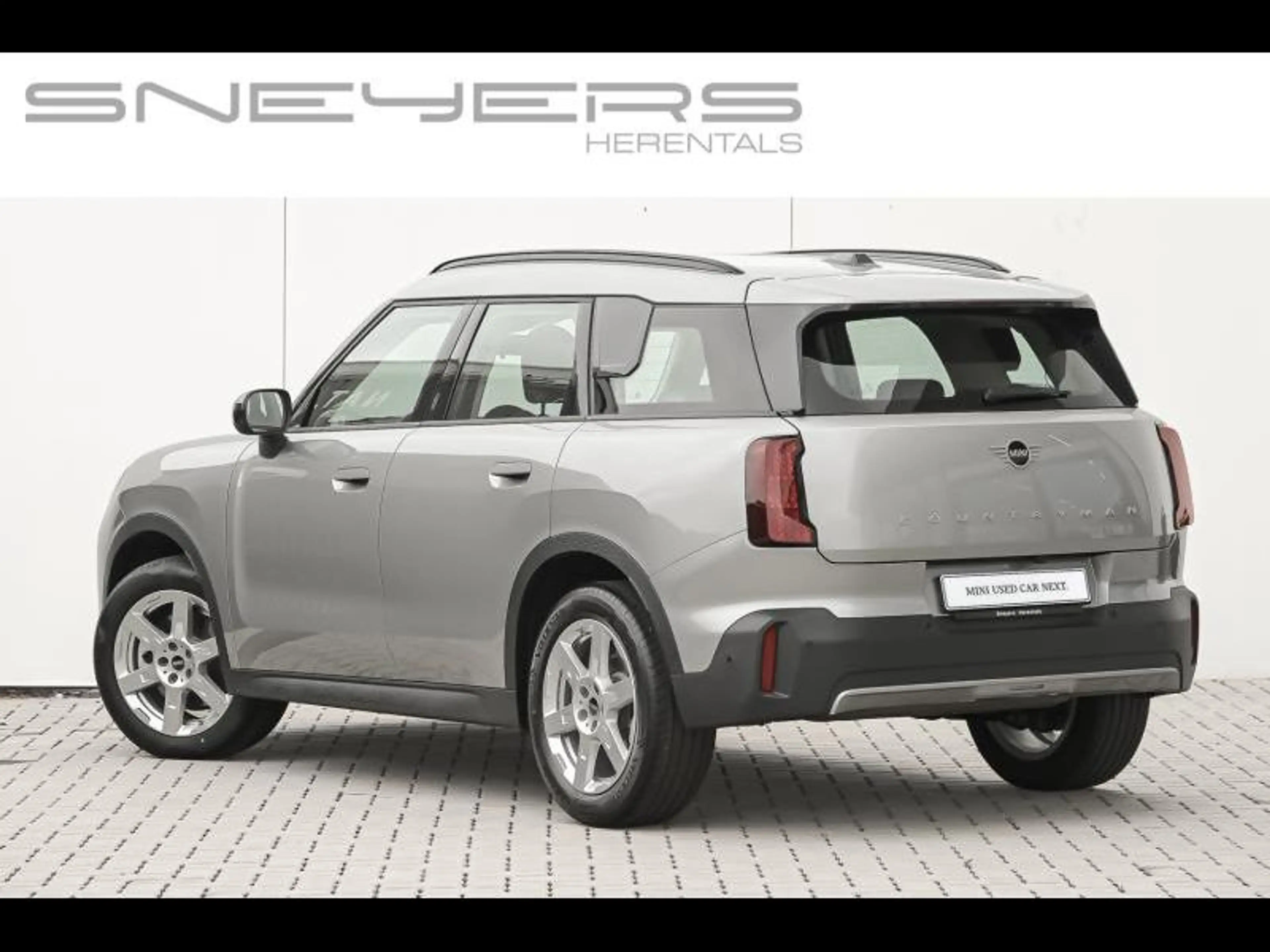 MINI Countryman C — photo 5