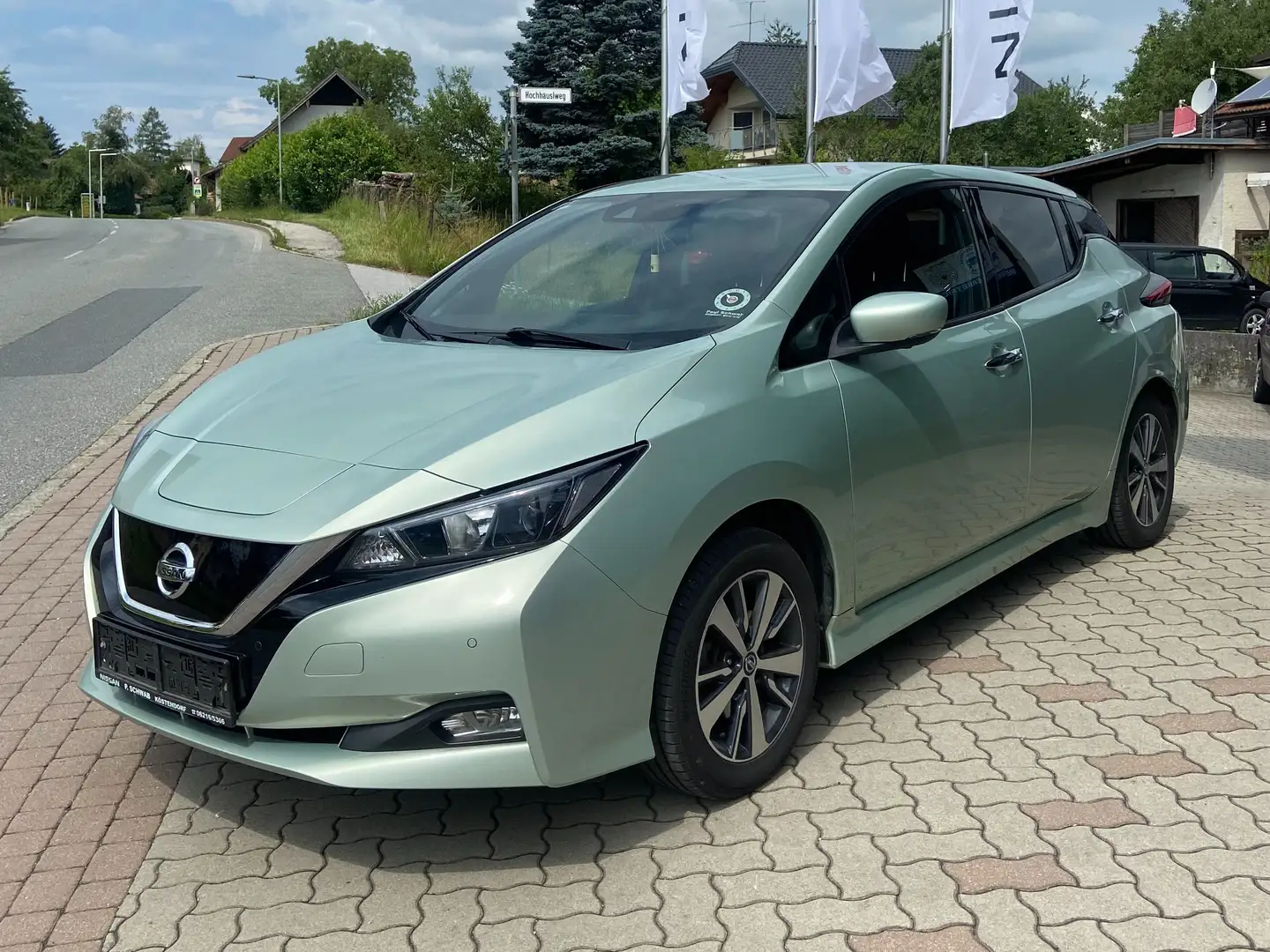 Nissan Leaf N-Connecta 40kWh Zelená - 1
