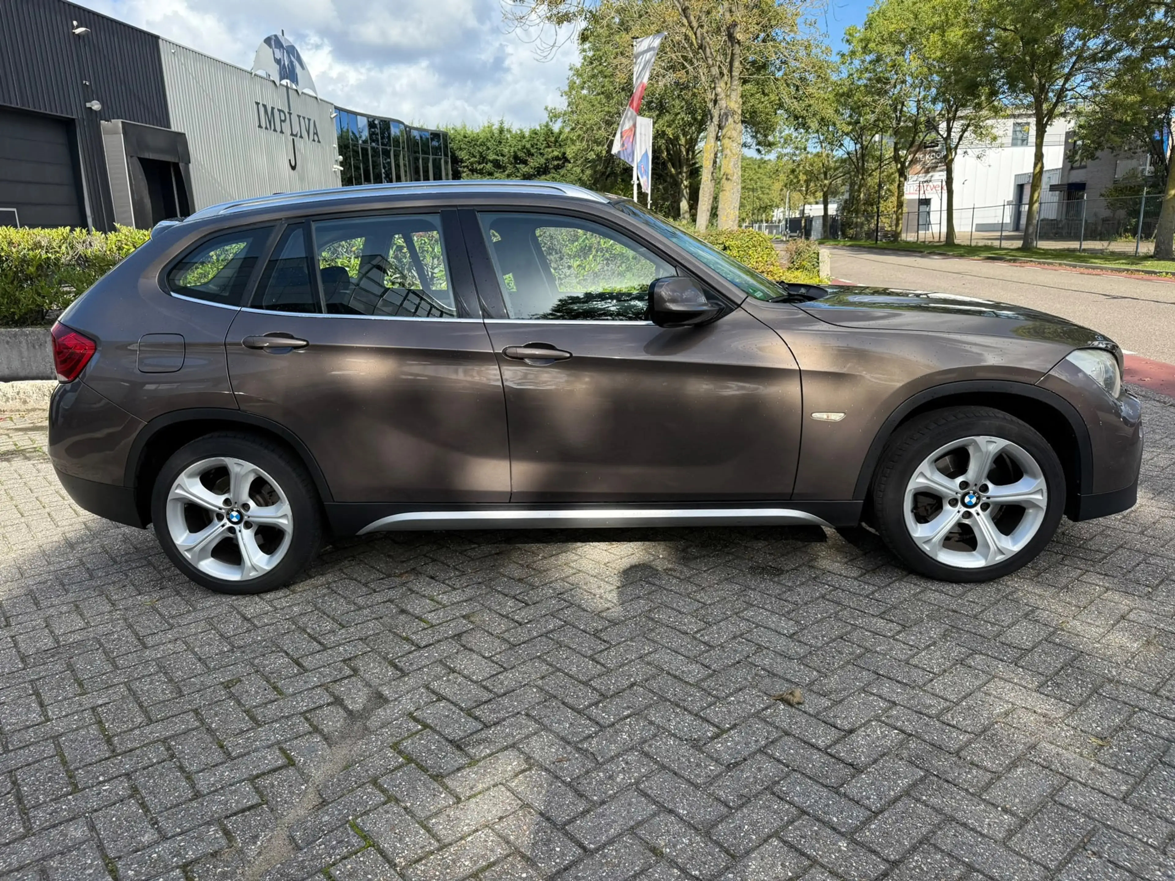BMW X1 SDrive20i Business — photo 5