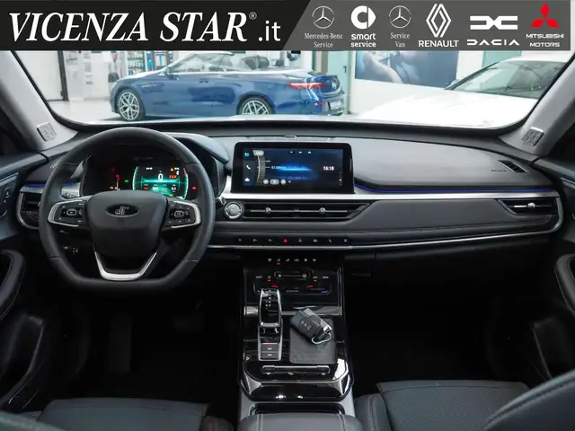 DR Automobiles DR6.0 view 6