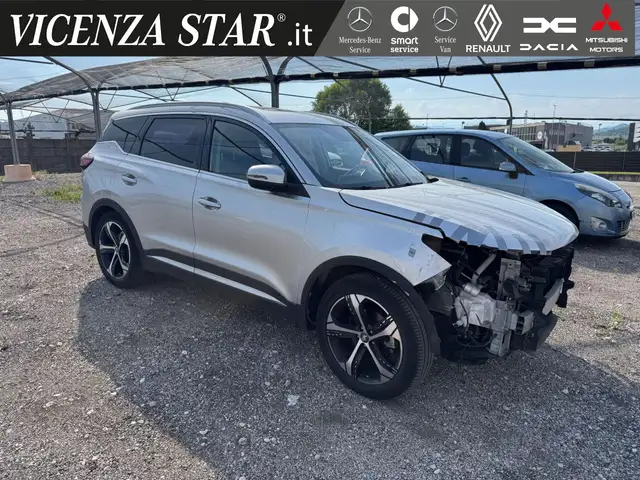 DR Automobiles DR6.0 view 5