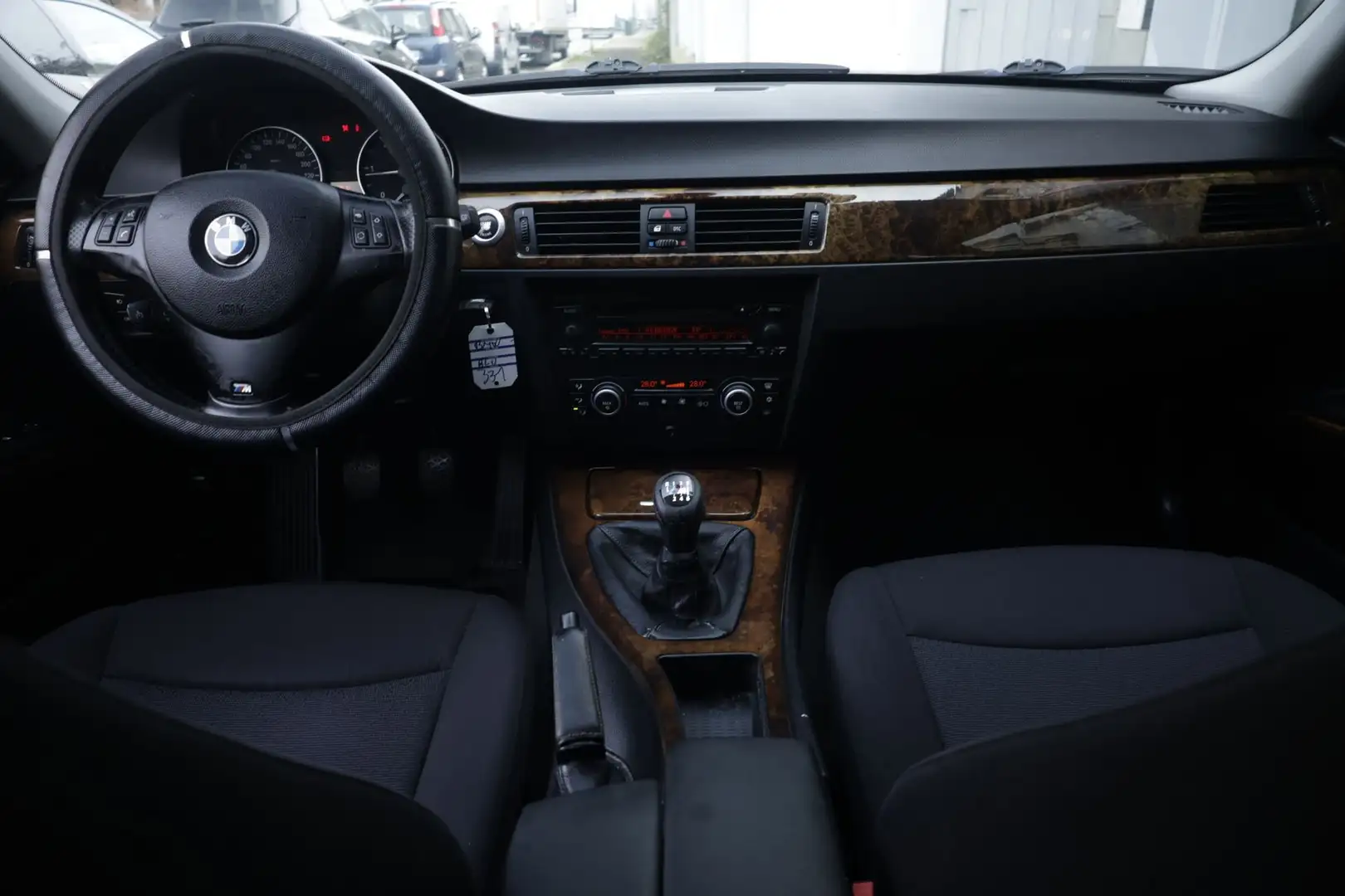 BMW 320 BMW Serie 3 320d cat Touring Unicoproprietario Blu/Azzurro - 2