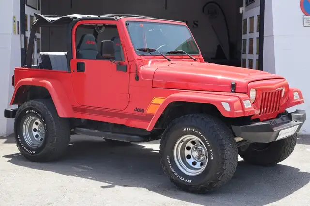Jeep Wrangler view 5