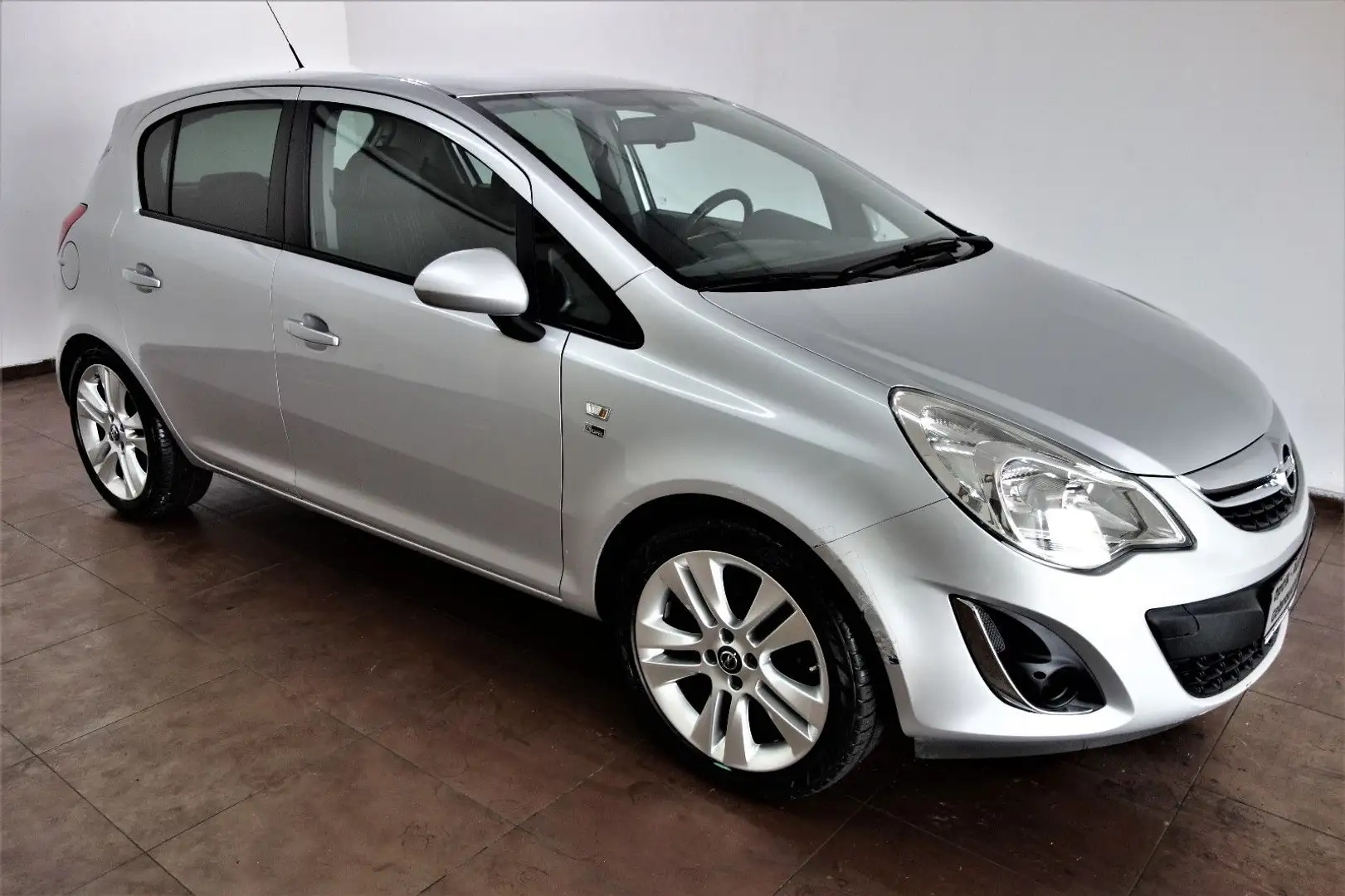 Opel Corsa D 1.4 150 Jahre Opel Leder/Klima/17-Zoll Plateado - 1