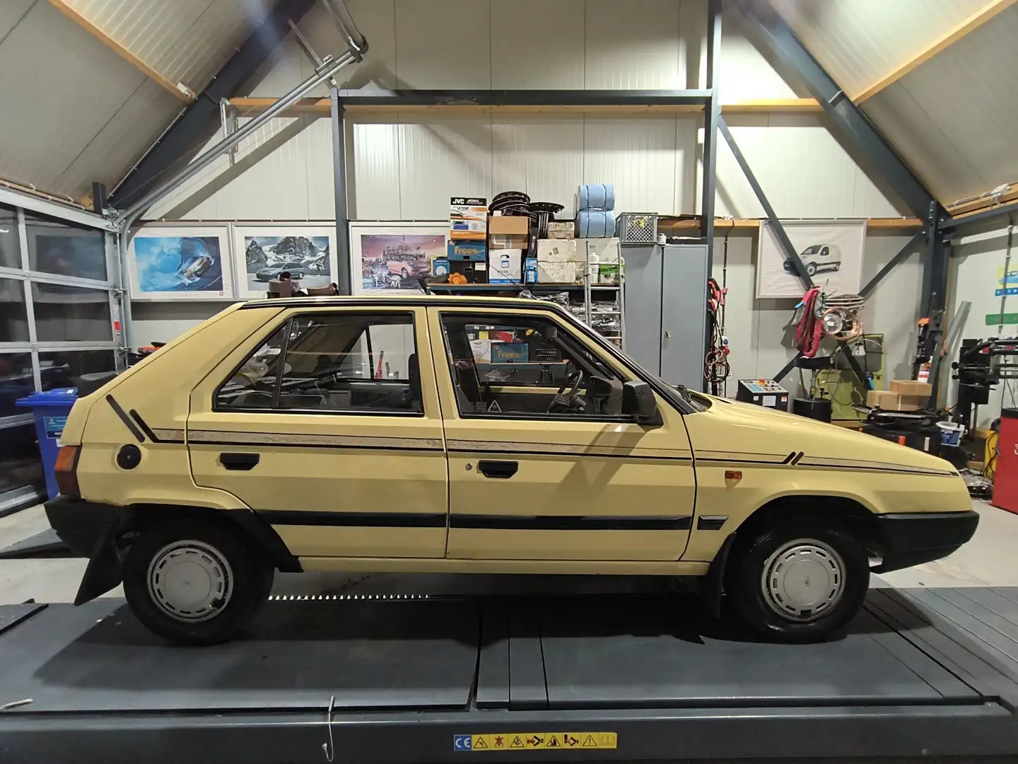 Skoda Favorit 136 L - 2