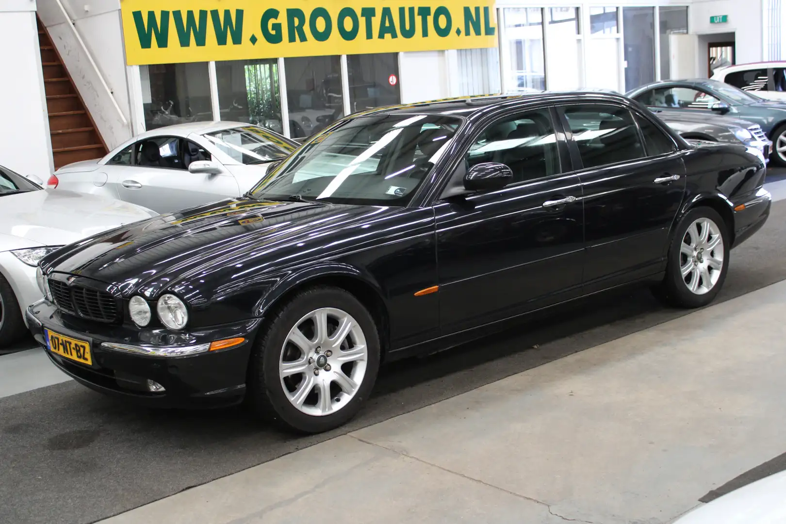 Jaguar XJ 3.5 V8 Executive Automaat Airco, Cruise control, S Nero - 1