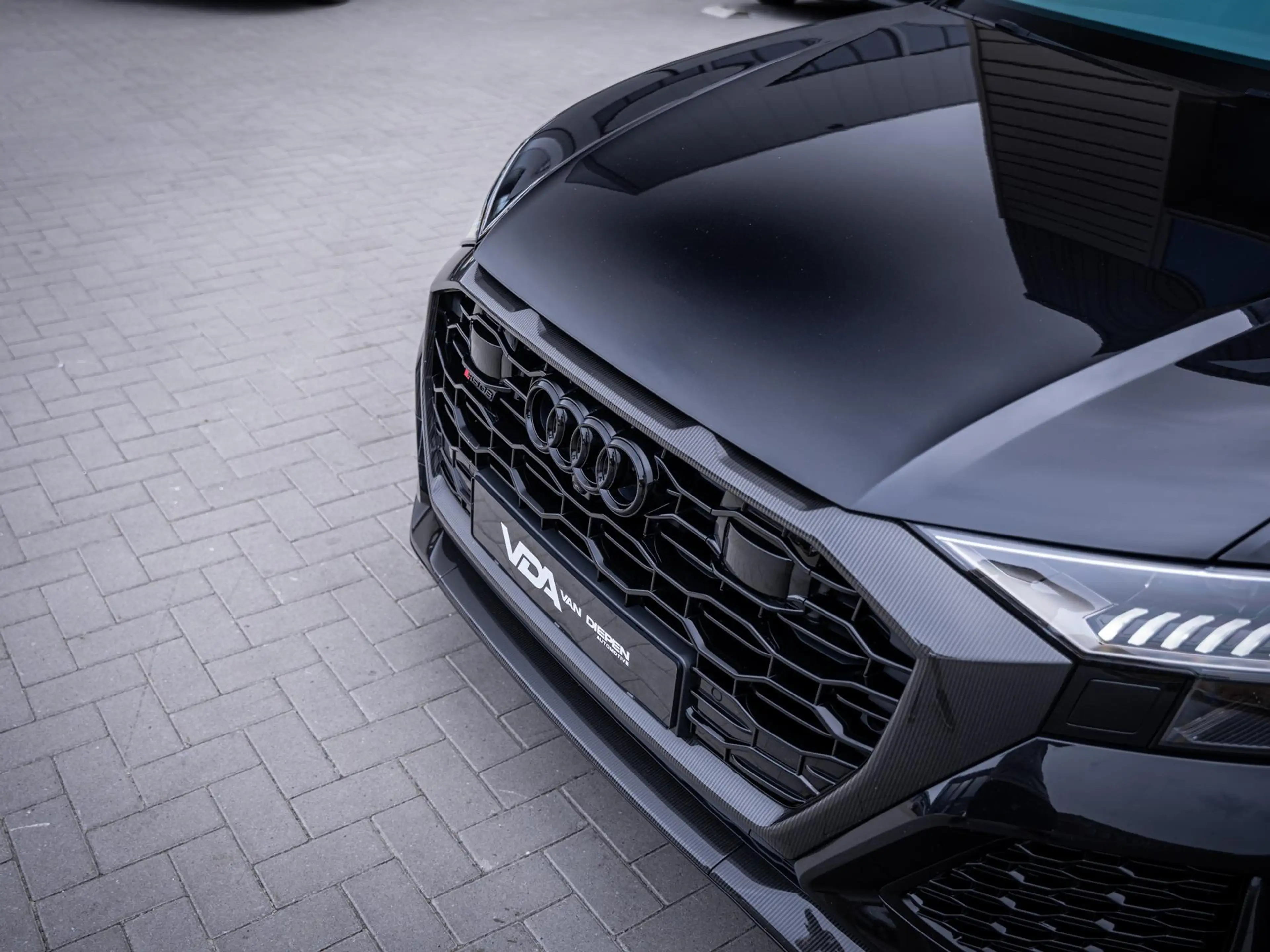 Audi RS Q8 RSQ8 4.0 TFSI quattro - Performance l Carbon Pack — photo 10