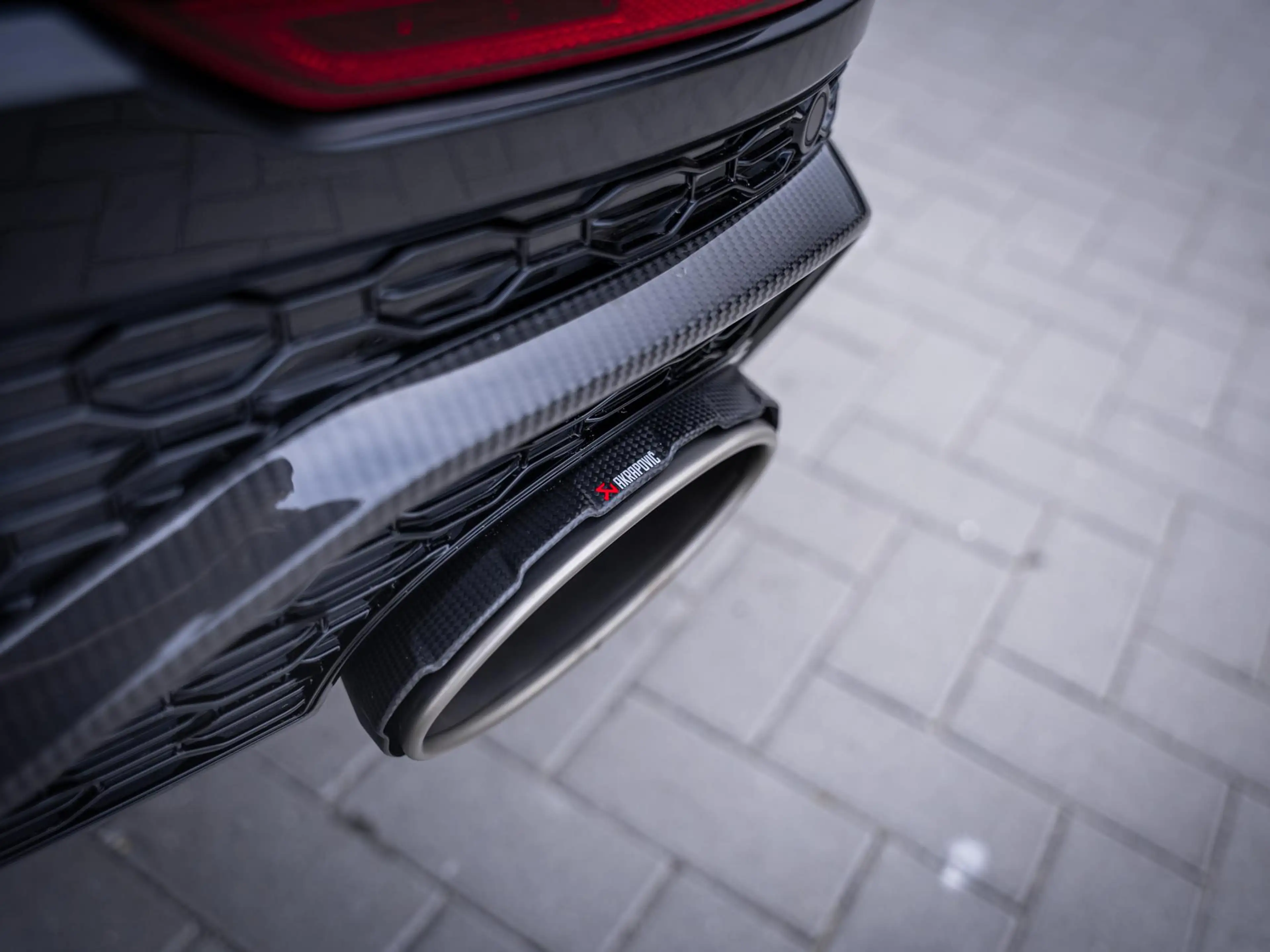 Audi RS Q8 RSQ8 4.0 TFSI quattro - Performance l Carbon Pack — photo 14