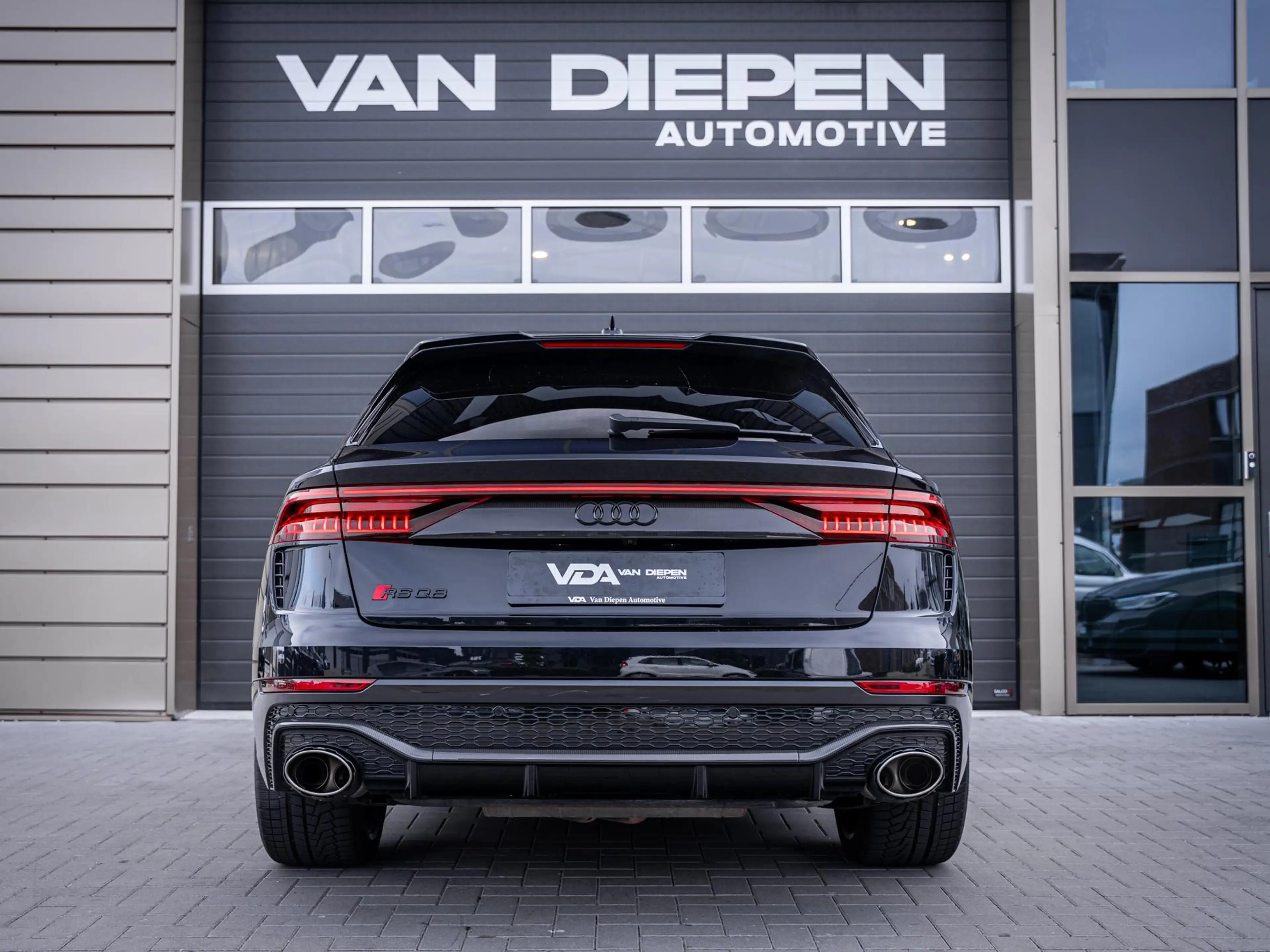 Audi RS Q8 RSQ8 4.0 TFSI quattro - Performance l Carbon Pack — photo 7
