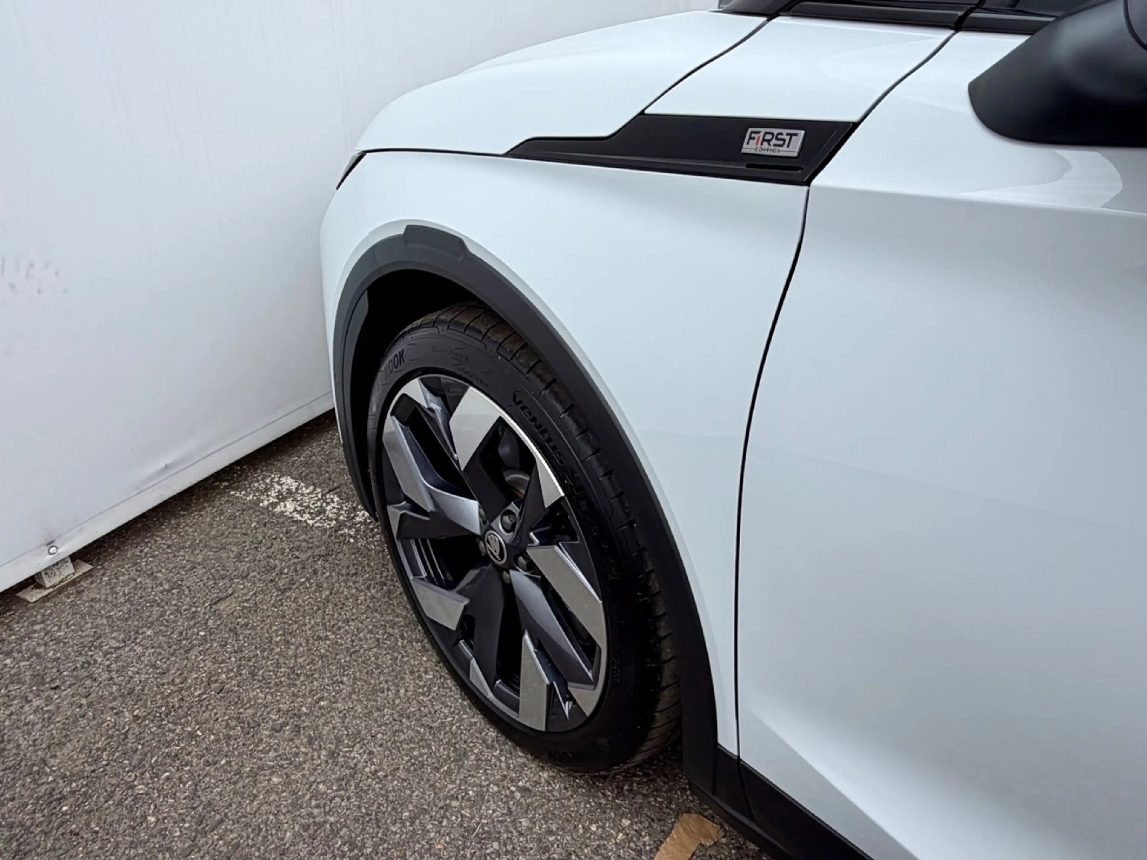 Skoda Elroq 85 First Edition *MAXX*WÄRMEPUMPE*AHK* — photo 10