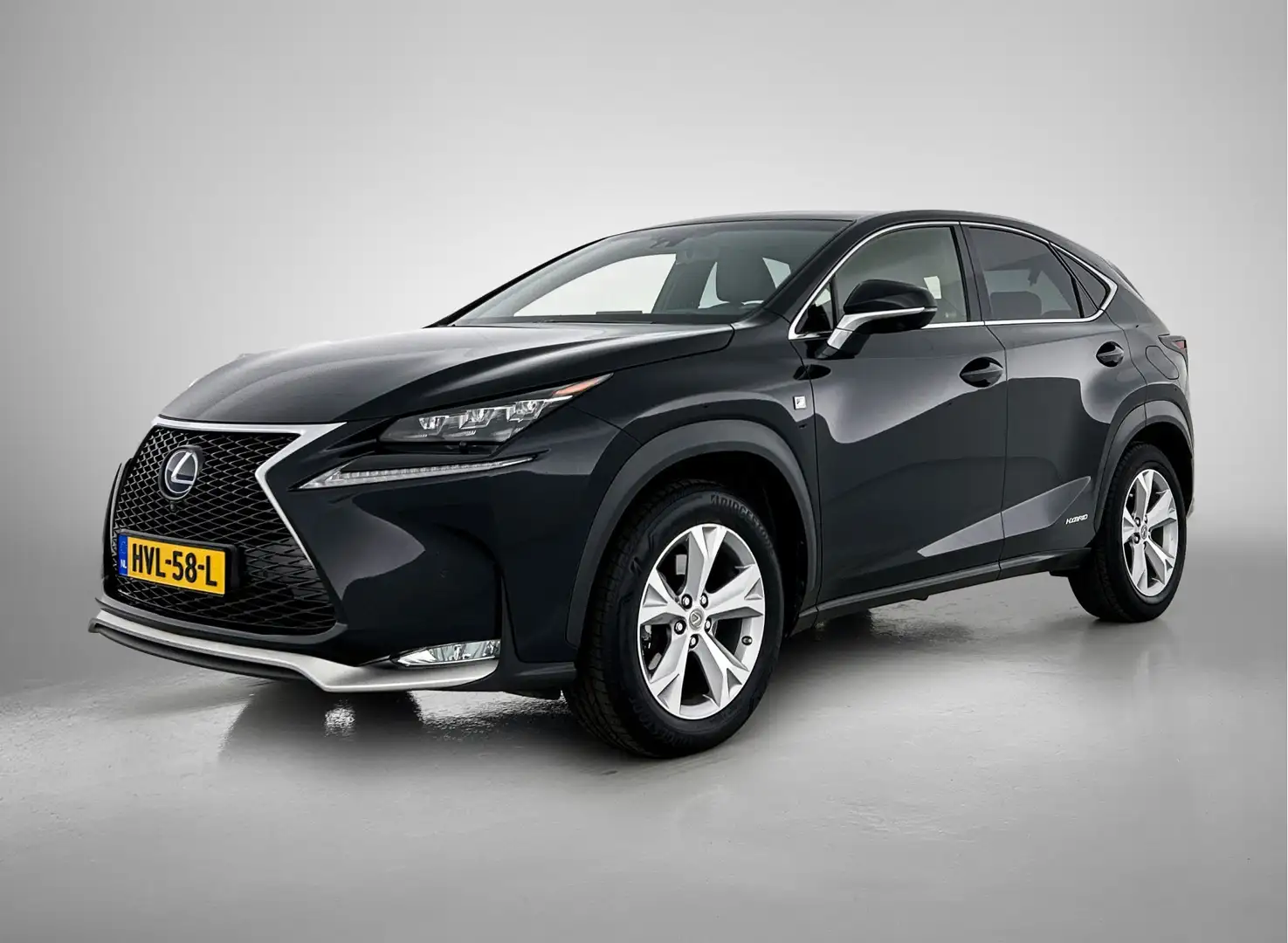 Lexus NX 300h AWD F Sport Line | Trekhaak | Mark Levinson | Adap Zwart - 1