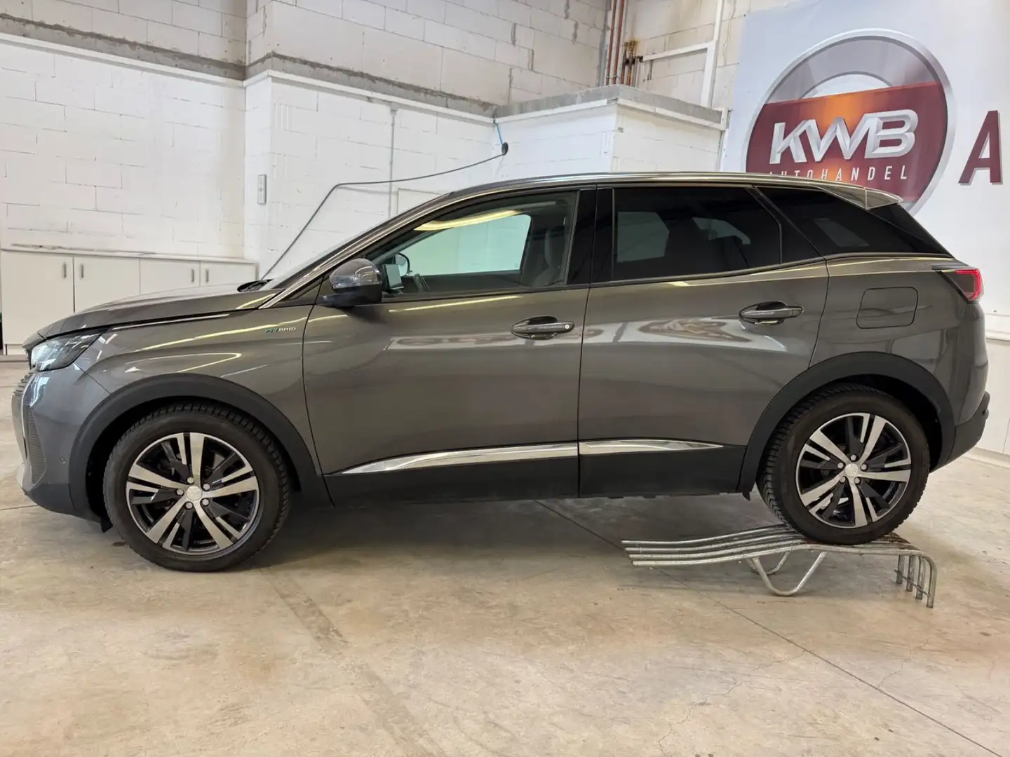 Peugeot 3008 Hybrid 225 Allure, Teilleder Navi Kamera Gris - 2