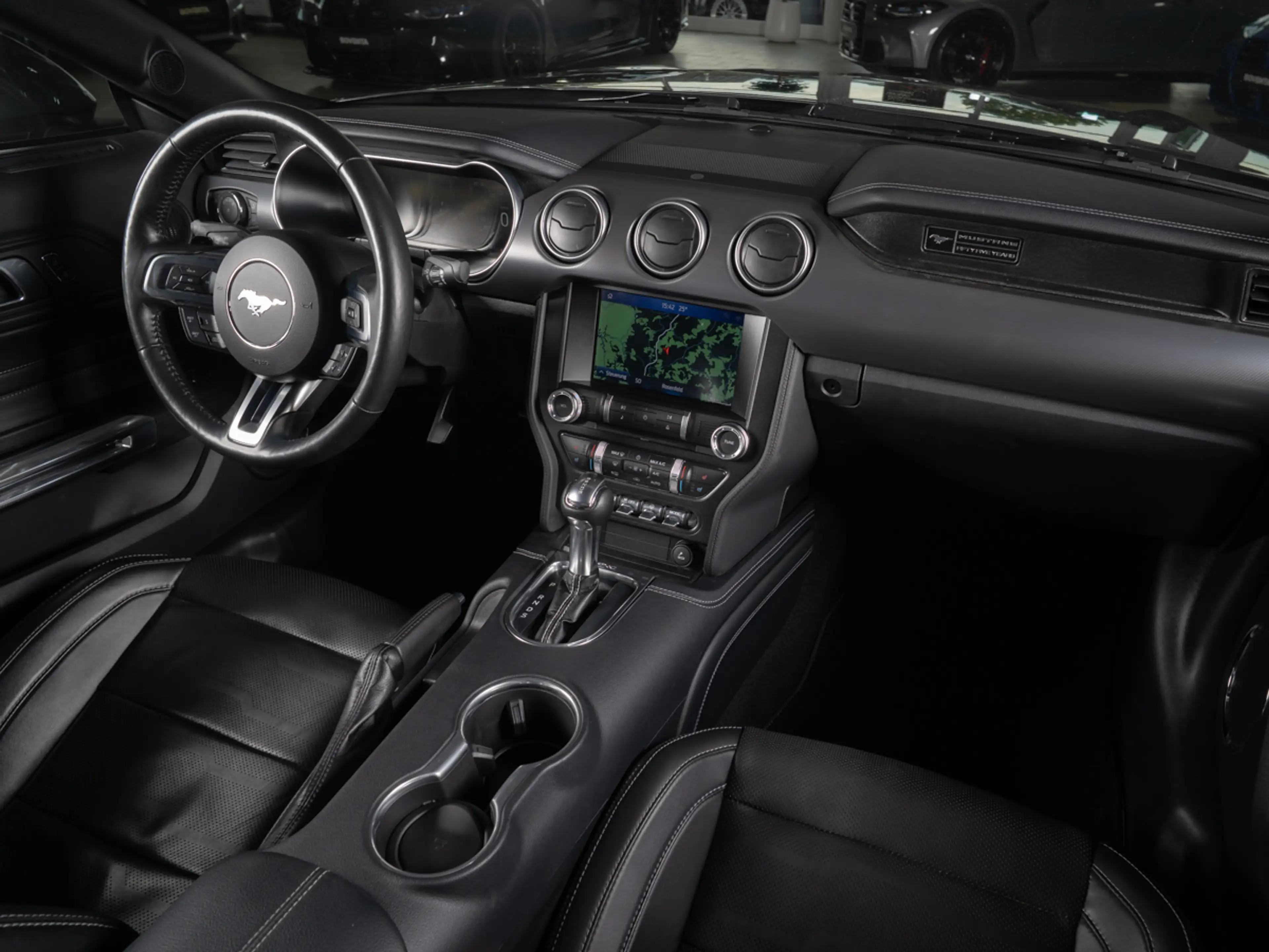 Ford Mustang GT 5.0 Ti-VCT V8 Fastback  *MAGNERIDE* — photo 13
