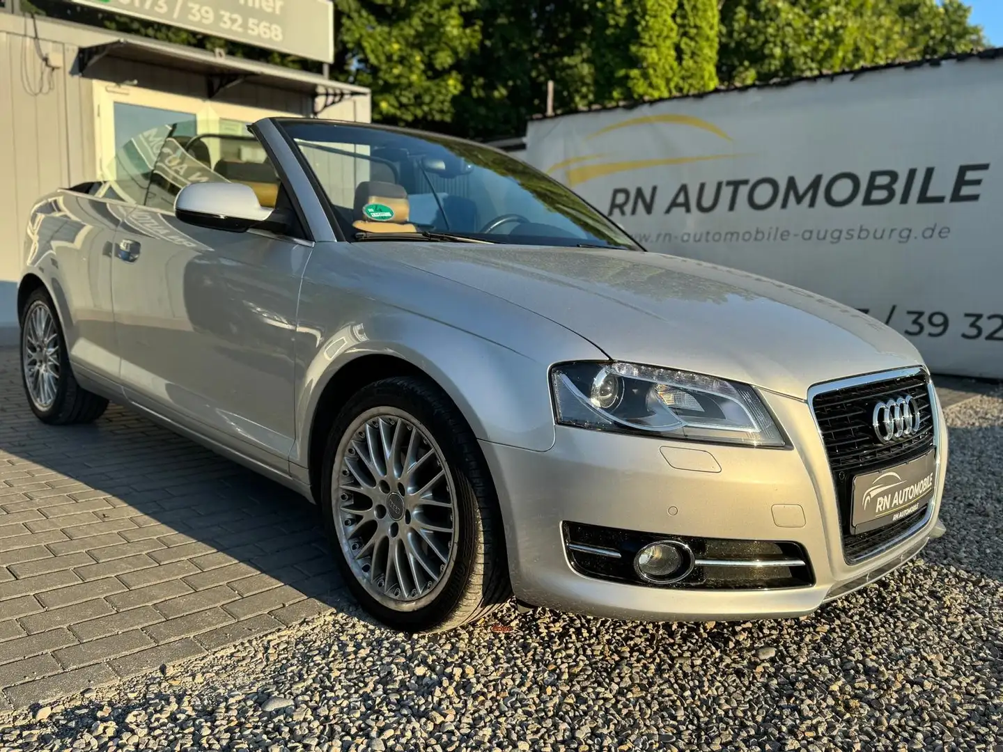 Audi A3 Exclusive LEDER BRAUN BIXENON Grau - 1