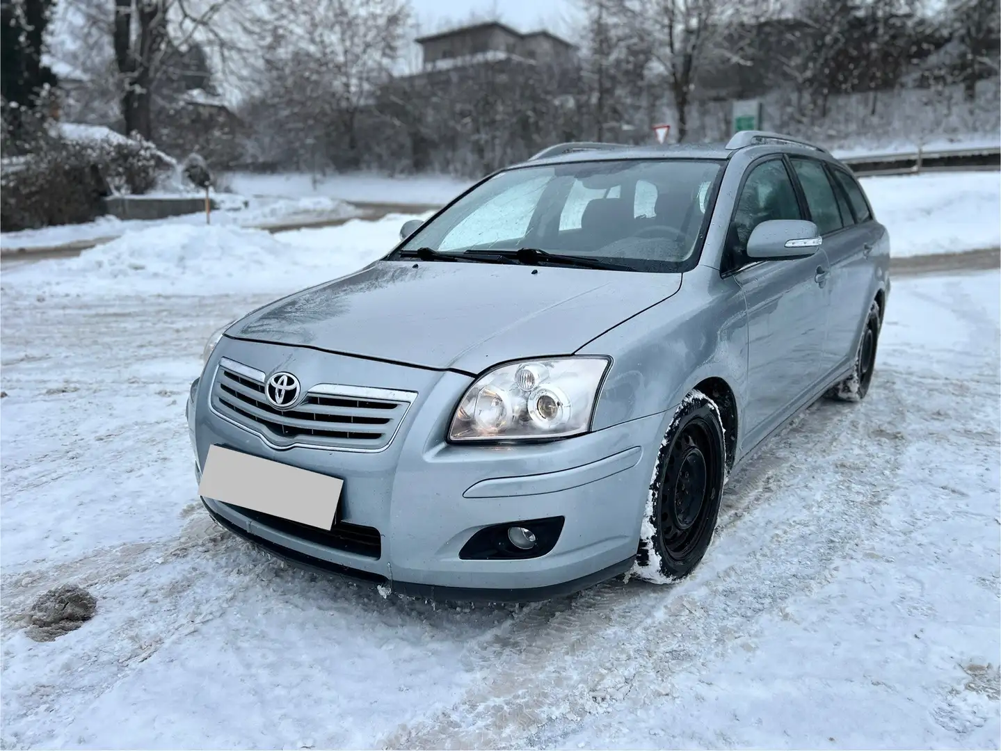 Toyota Avensis 2.0 D-4D Neue Pickerl Bis 12 2026+4 068110847899 - 1