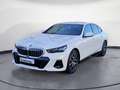 BMW 520 d xDrive M Sportpaket Klimaaut. Memory vorn Weiß - thumbnail 2