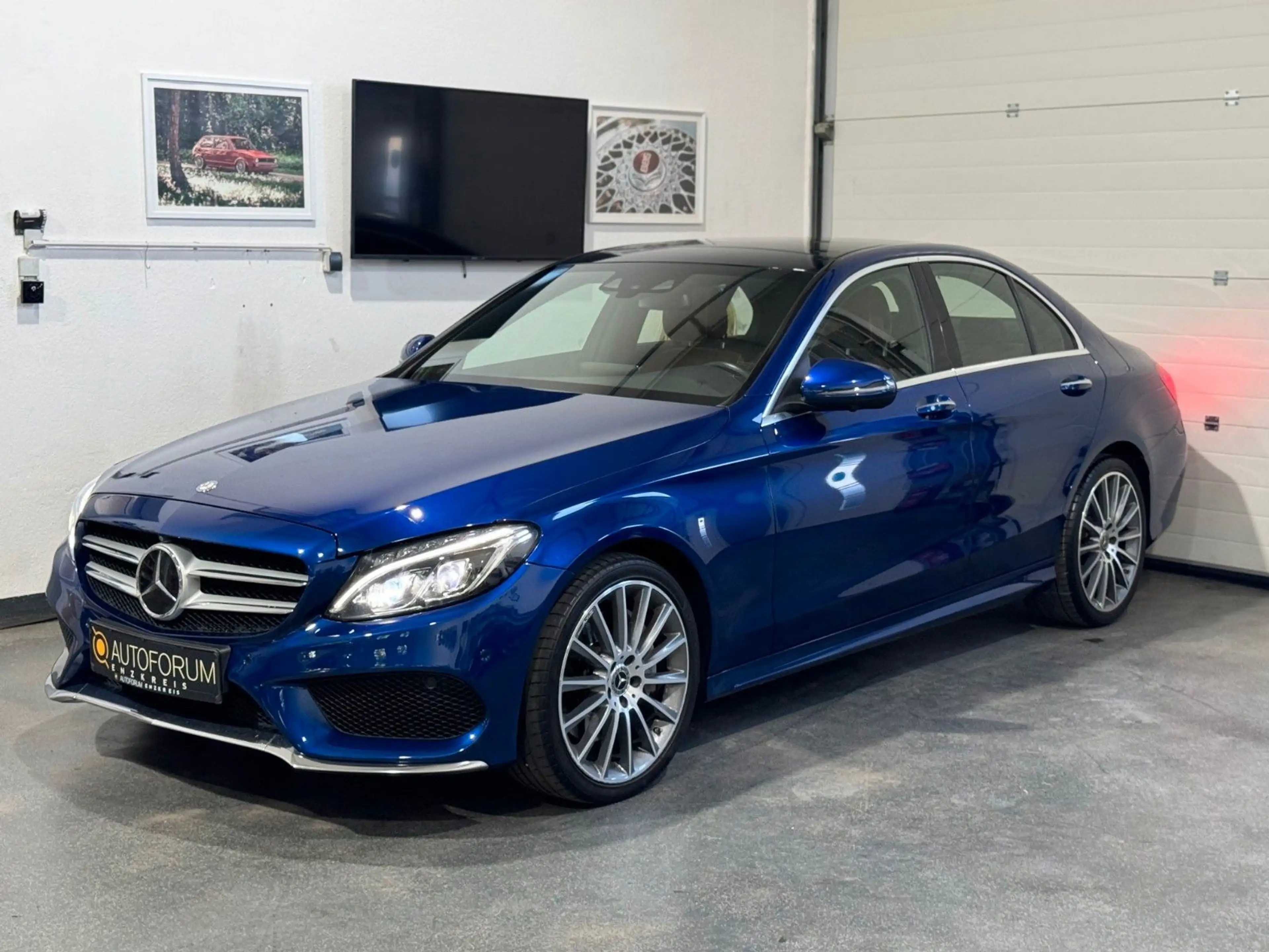 Mercedes-Benz C 250 AMG-LINE *PANO*DESIGNO*360-KAMERA*SHZ*PDC* — photo 6