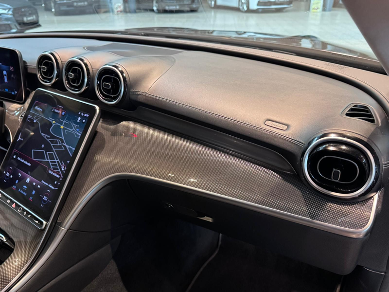Mercedes-Benz C 220 d T 9G AMG Keyless MBUX LED Kamera DAB+ — photo 15