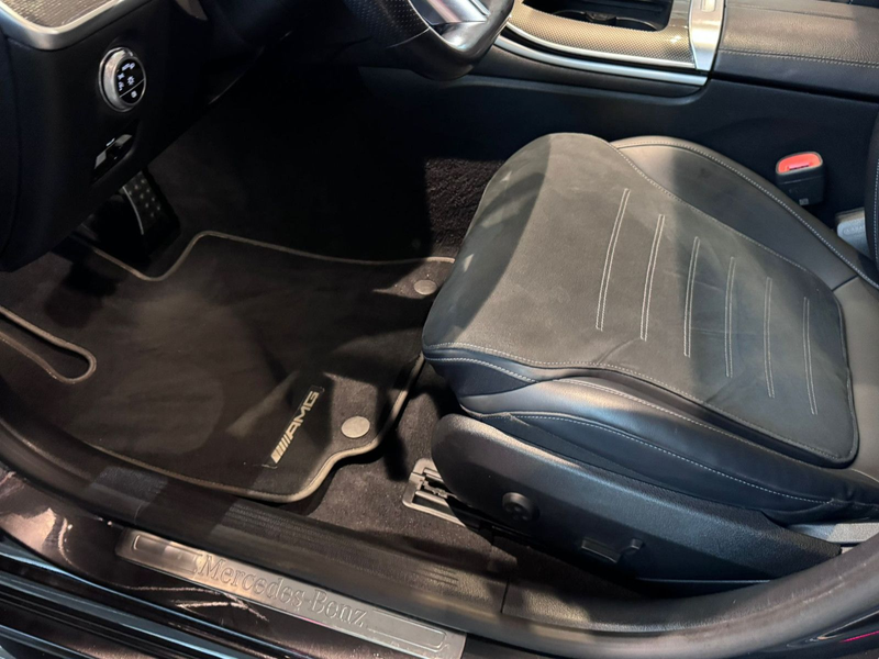 Mercedes-Benz C 220 d T 9G AMG Keyless MBUX LED Kamera DAB+ — photo 11