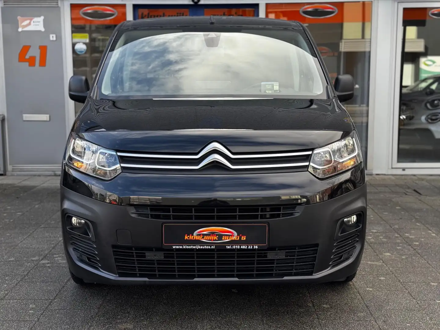 Citroen Berlingo 1.2T 3-Persoons Club Navigatie Benzine *MARGE*BPM- Noir - 2