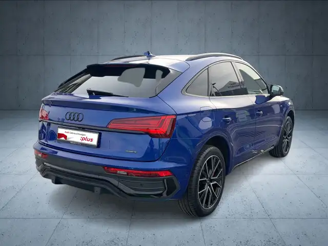 Audi Q5 view 6