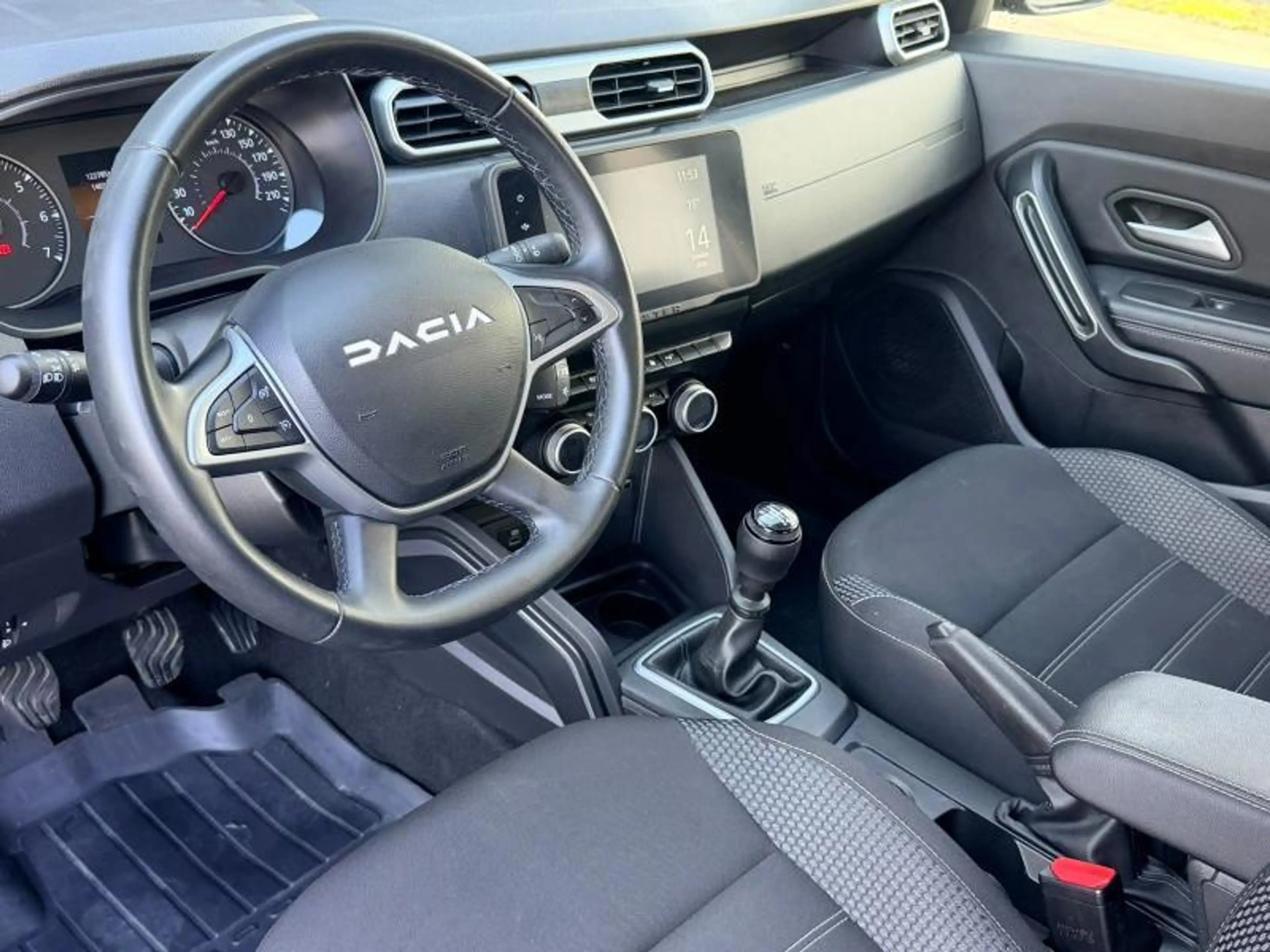 Dacia Duster Journey / 1.5 dCi / 115ch — photo 6