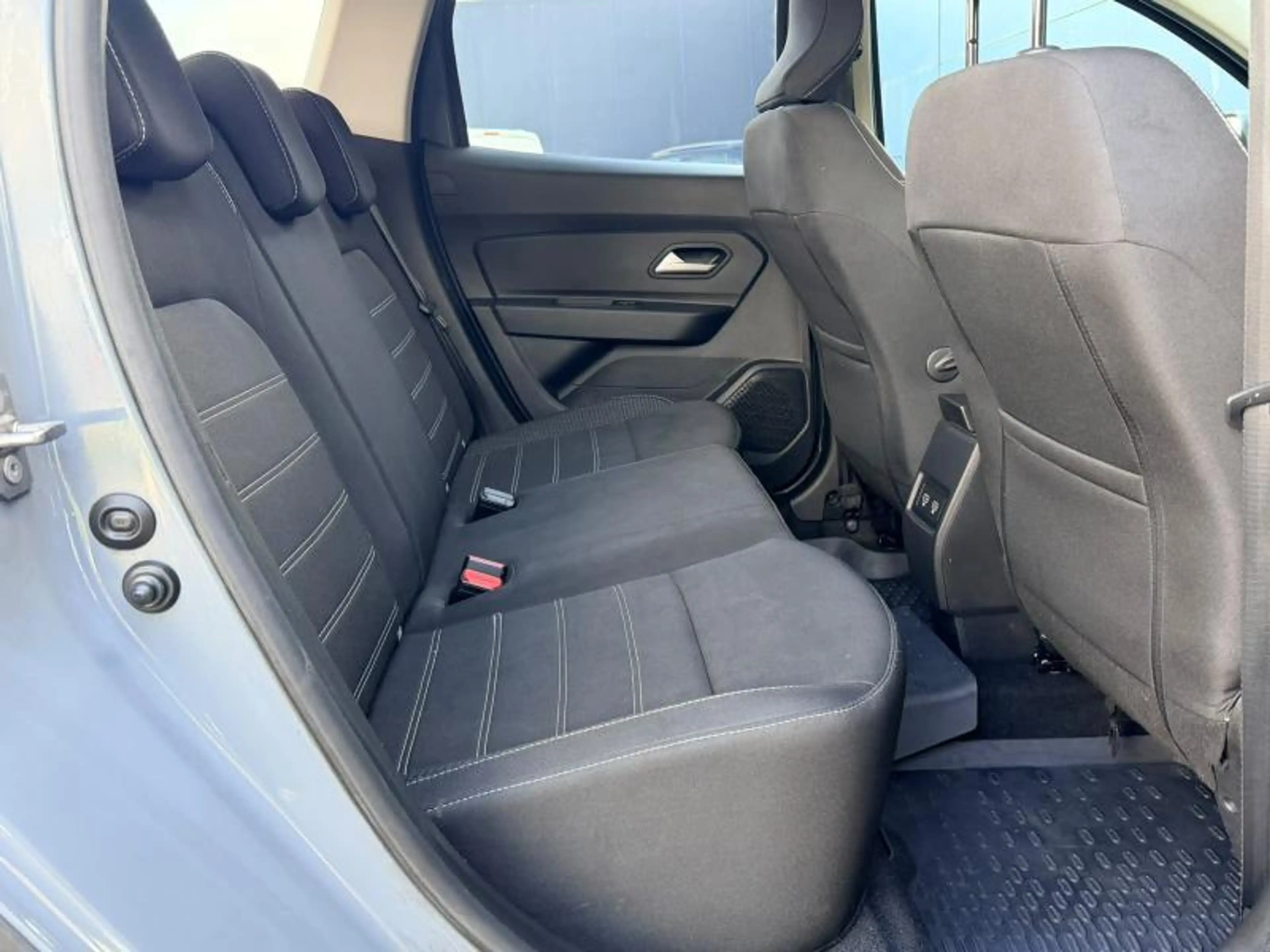 Dacia Duster Journey / 1.5 dCi / 115ch — photo 7