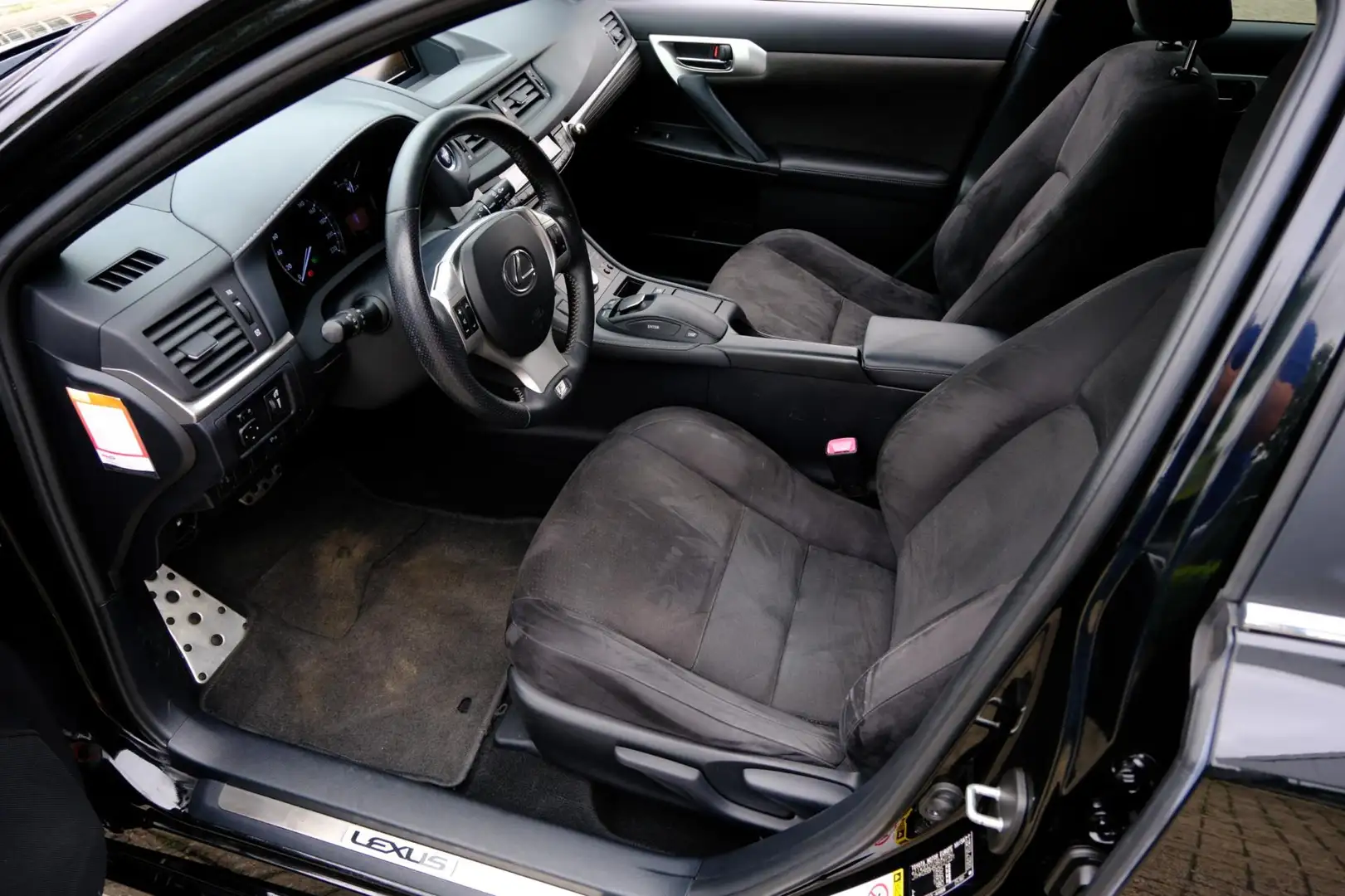 Lexus CT 200h Business Line Pro Aut. Navi|Clima|Cam|LMV Чорний - 2