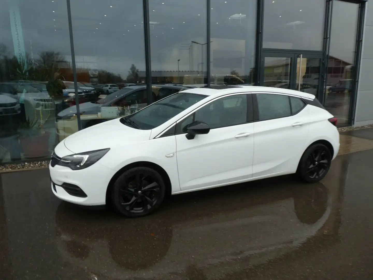 Opel Astra K Lim. 5-trg. Business Elegance, SHZ, PDC Wit - 2