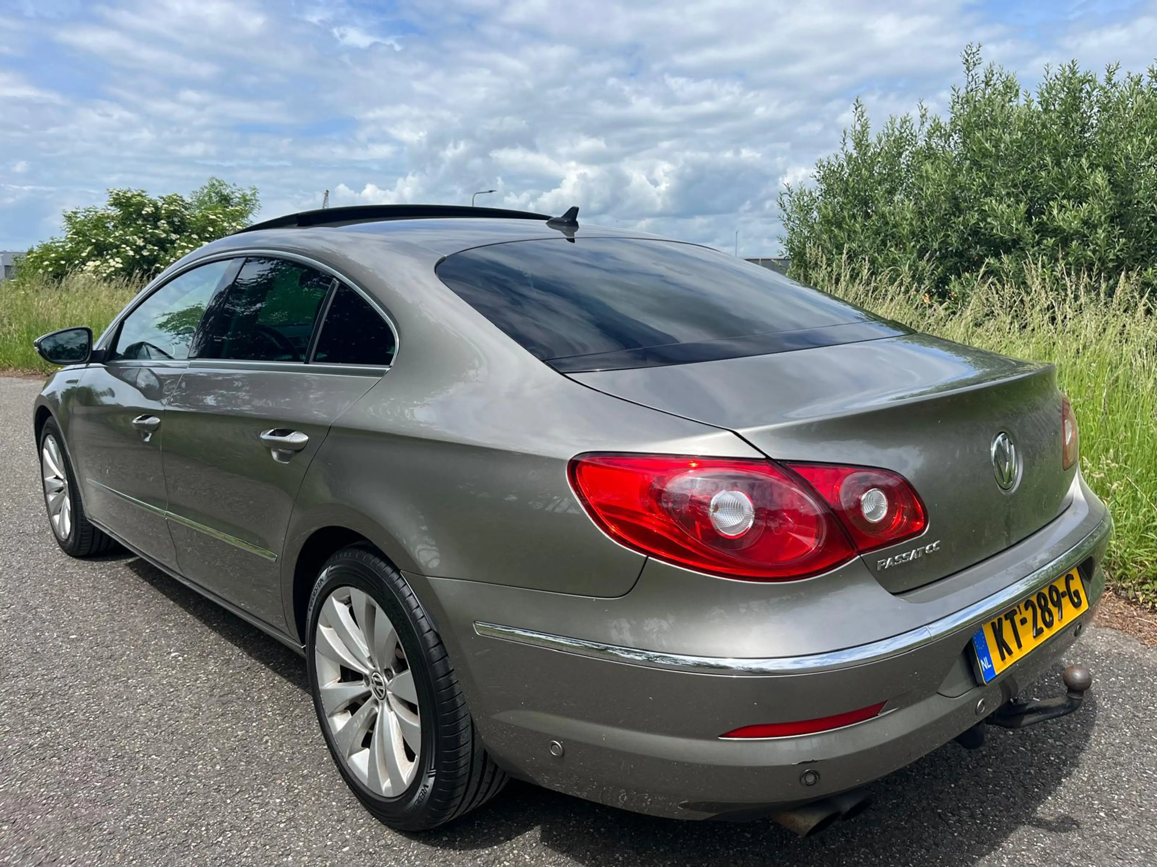 Volkswagen Passat CC 2.0 TSI 4p. — photo 3