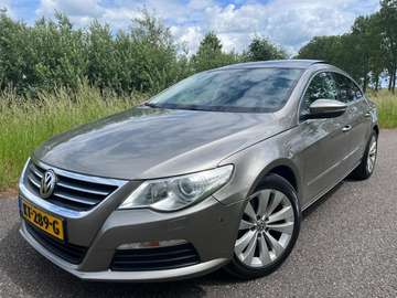 2.0 TSI 4p.