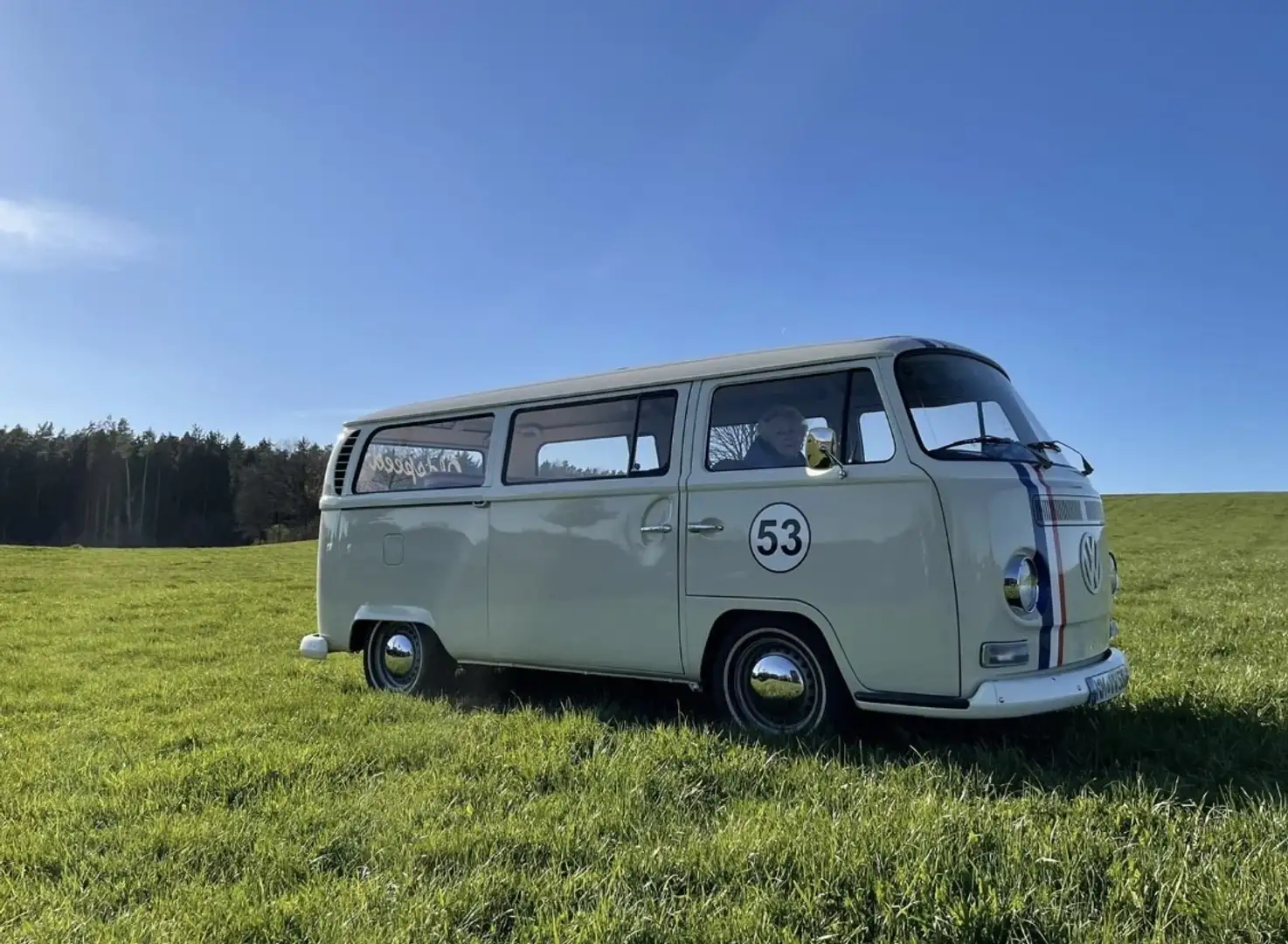 Volkswagen T2 Beige - 1