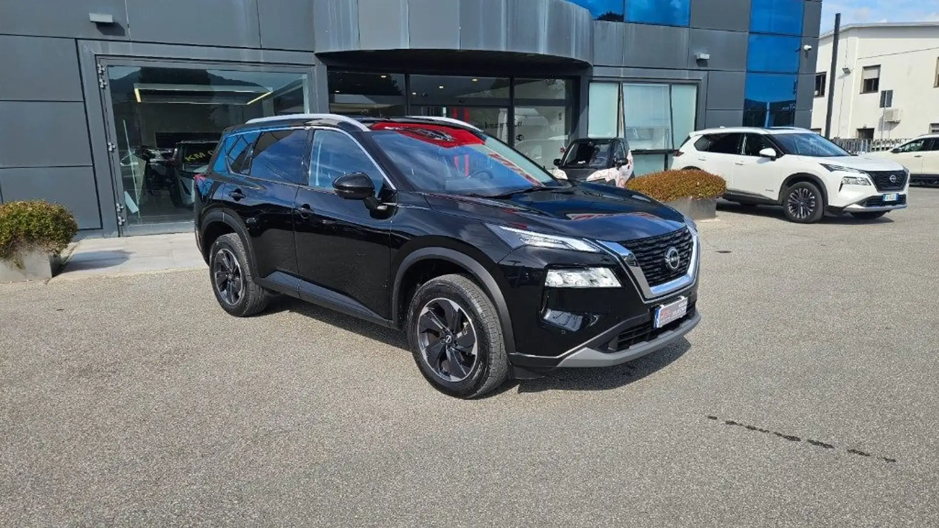 Nissan X-Trail Mild Hybrid 2WD 5 posti N-Connecta Nero - 2