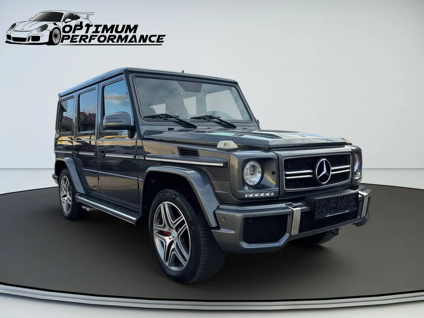 Mercedes-Benz G 63 AMG G 63 AMG Grau - 2