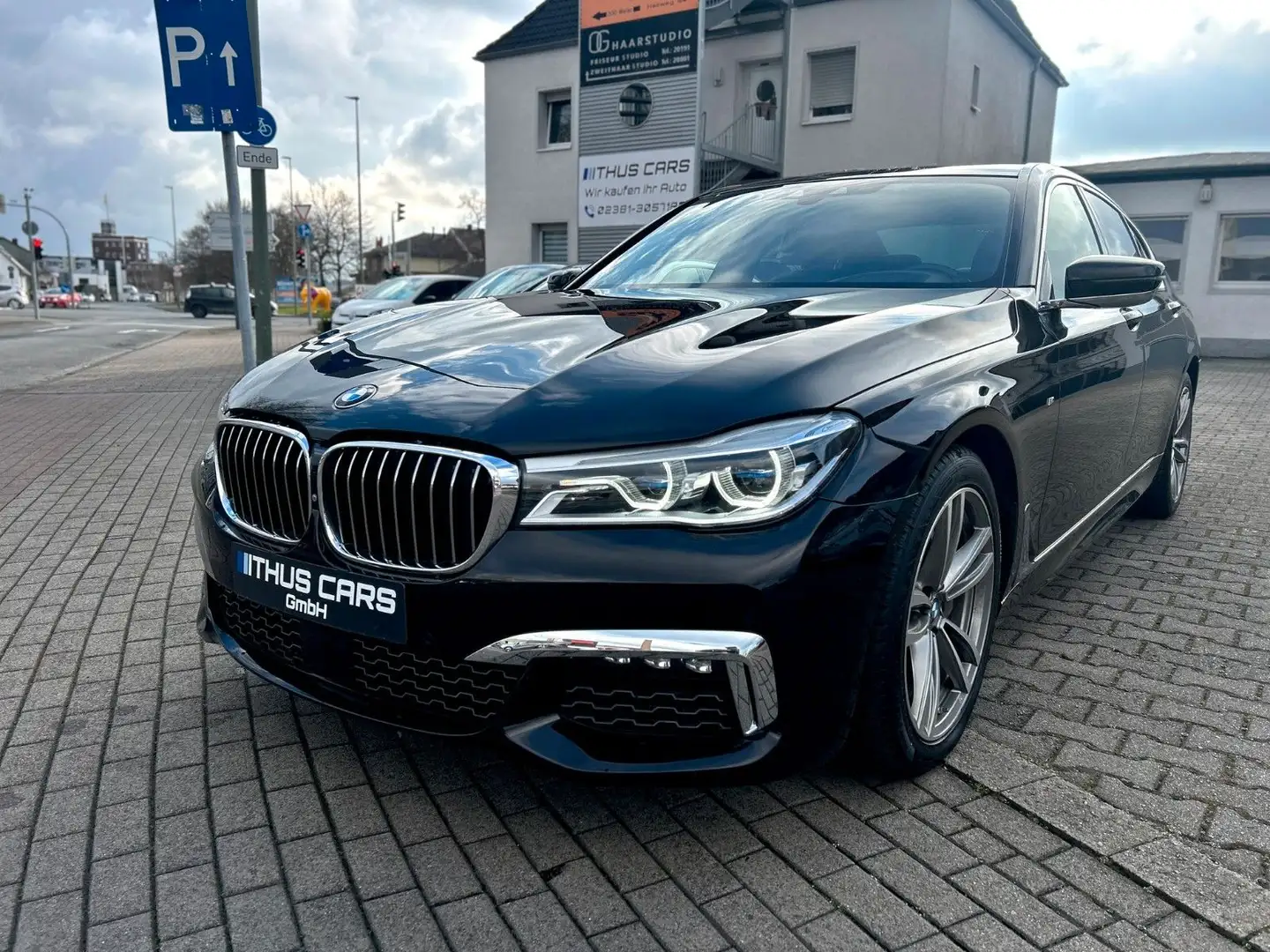 BMW 730 Baureihe 7 Lim 730 d xDrive Fekete - 1