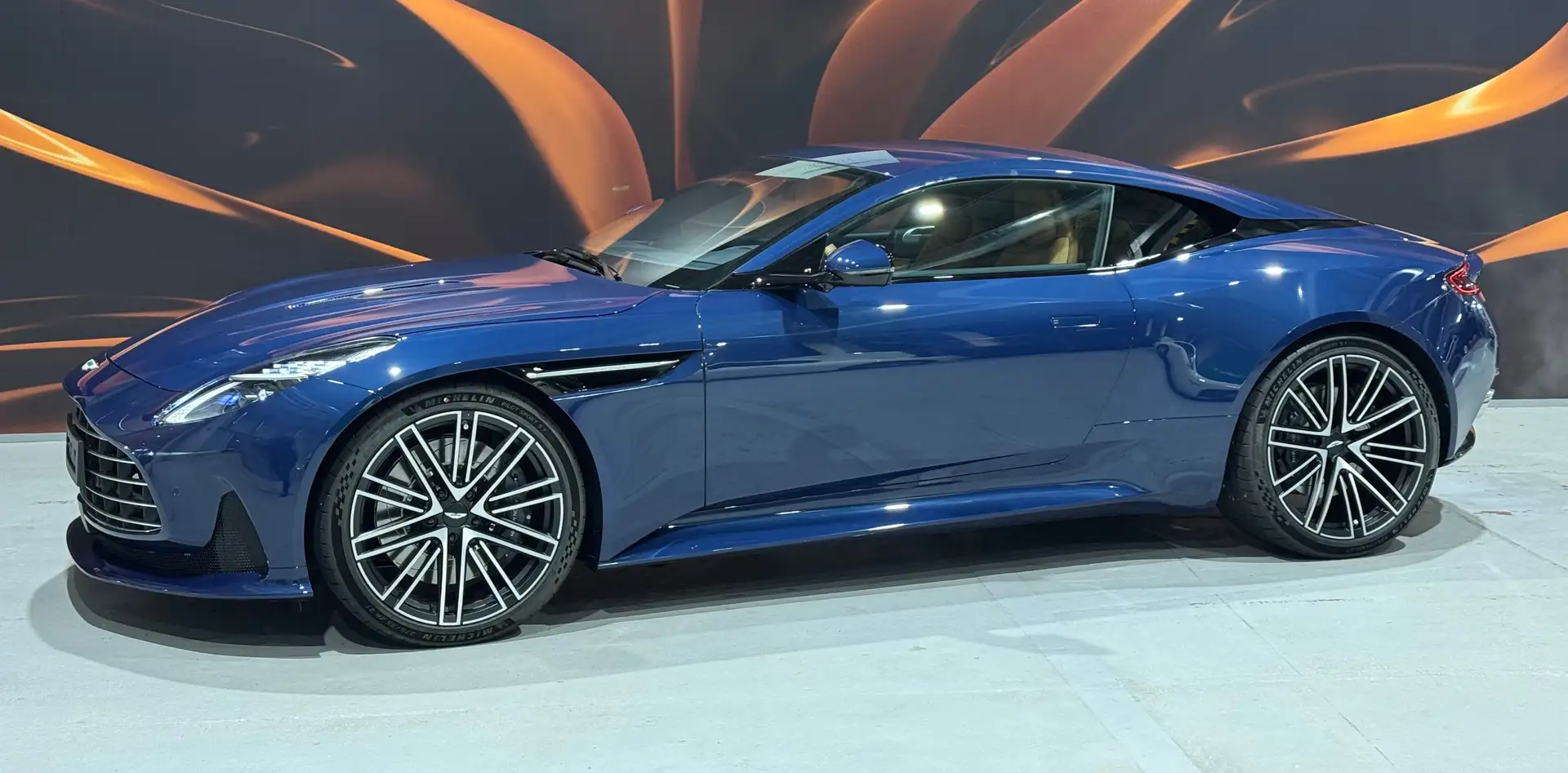 Aston Martin DB12 DB12 4.0 V8 Azul - 1