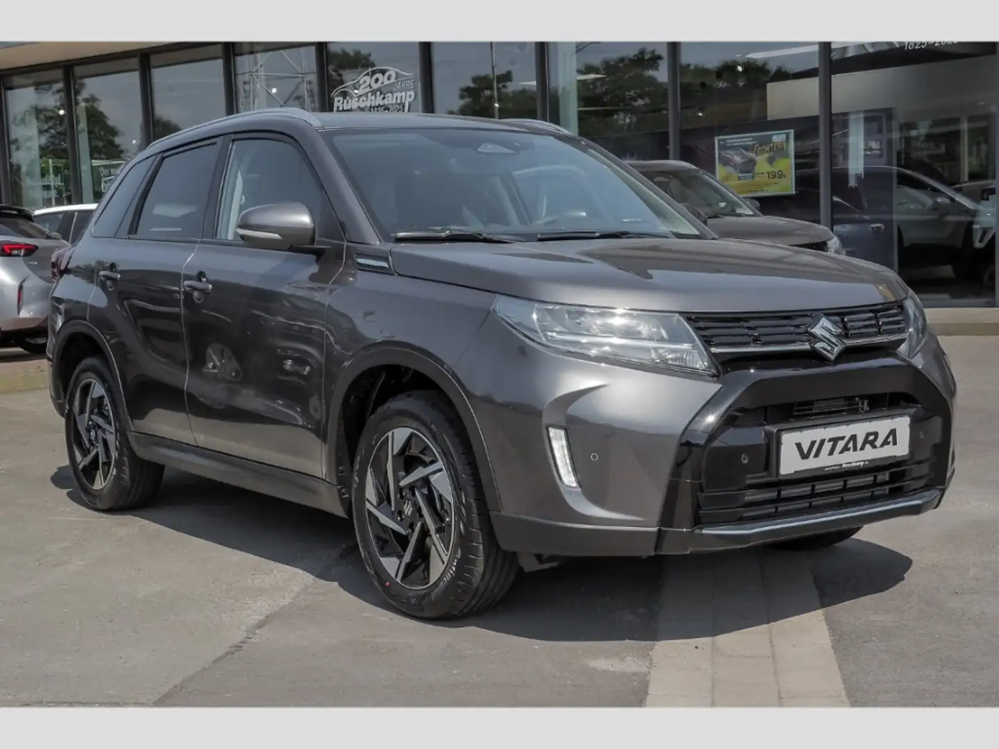 Suzuki Vitara Comfort+ 1.4 Allgrip Voll-LED Navi RückKam Panodac Grau - 2